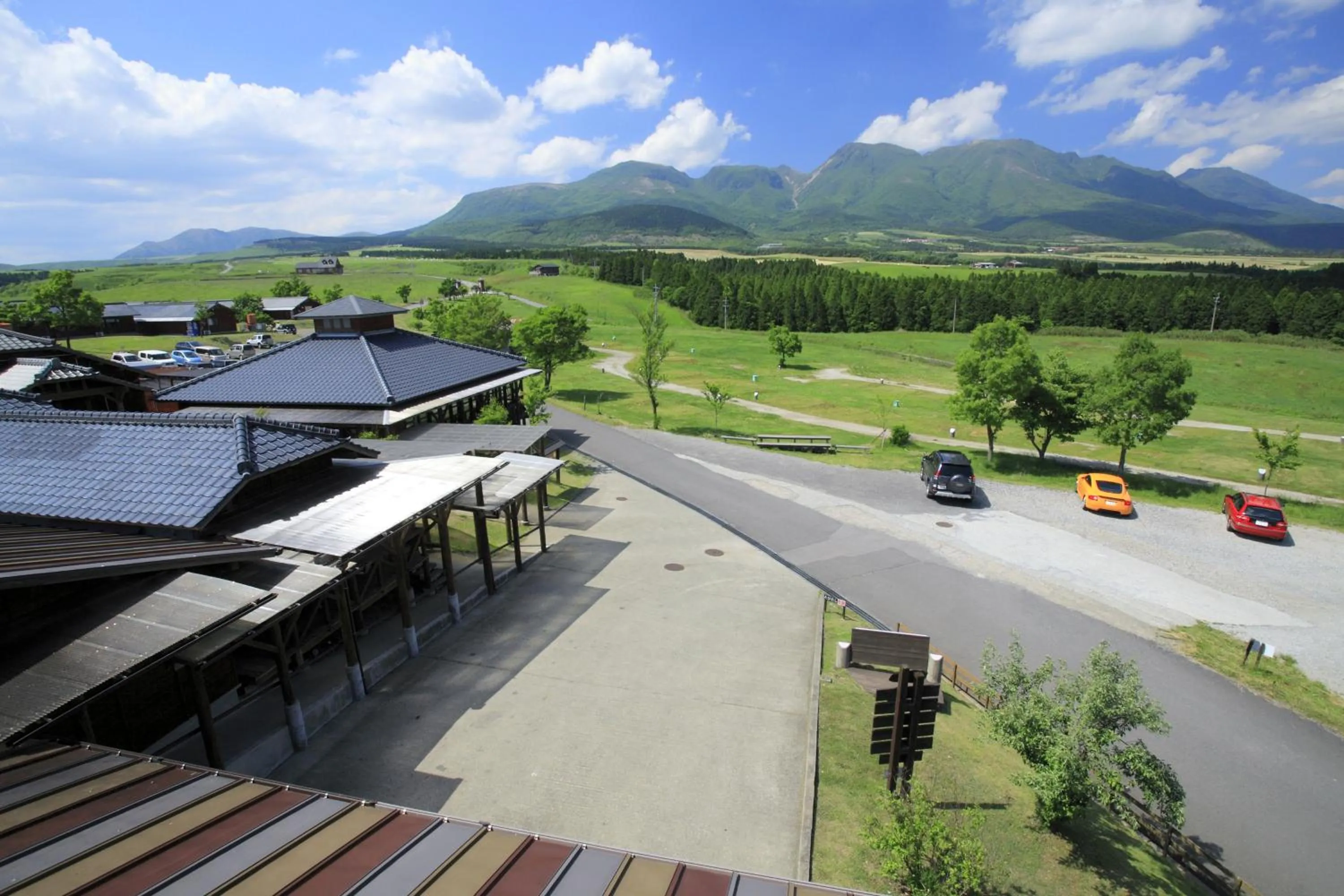 Area and facilities in Kuju Kogen Cottage