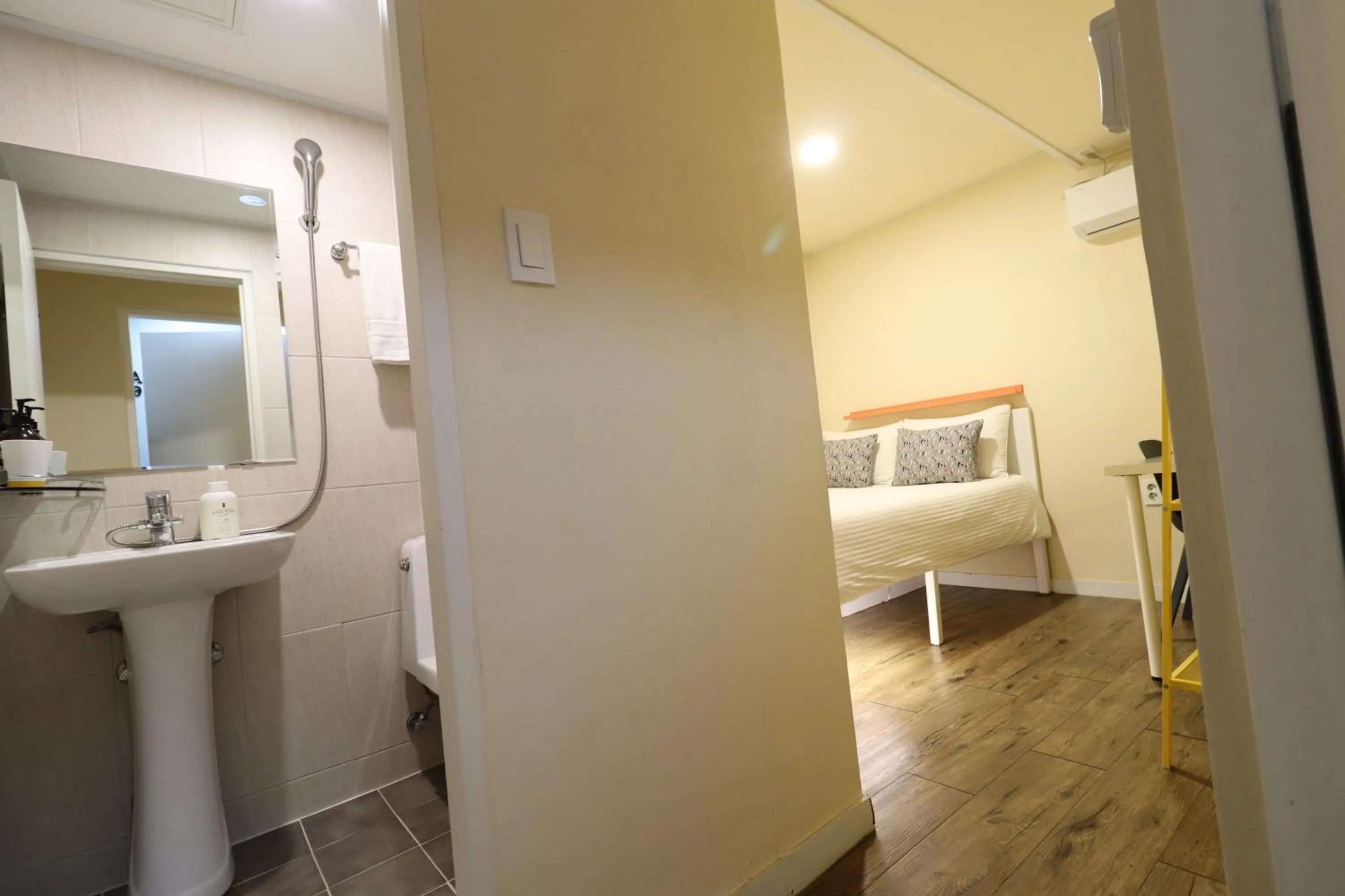 Bed in Just4u Guesthouse