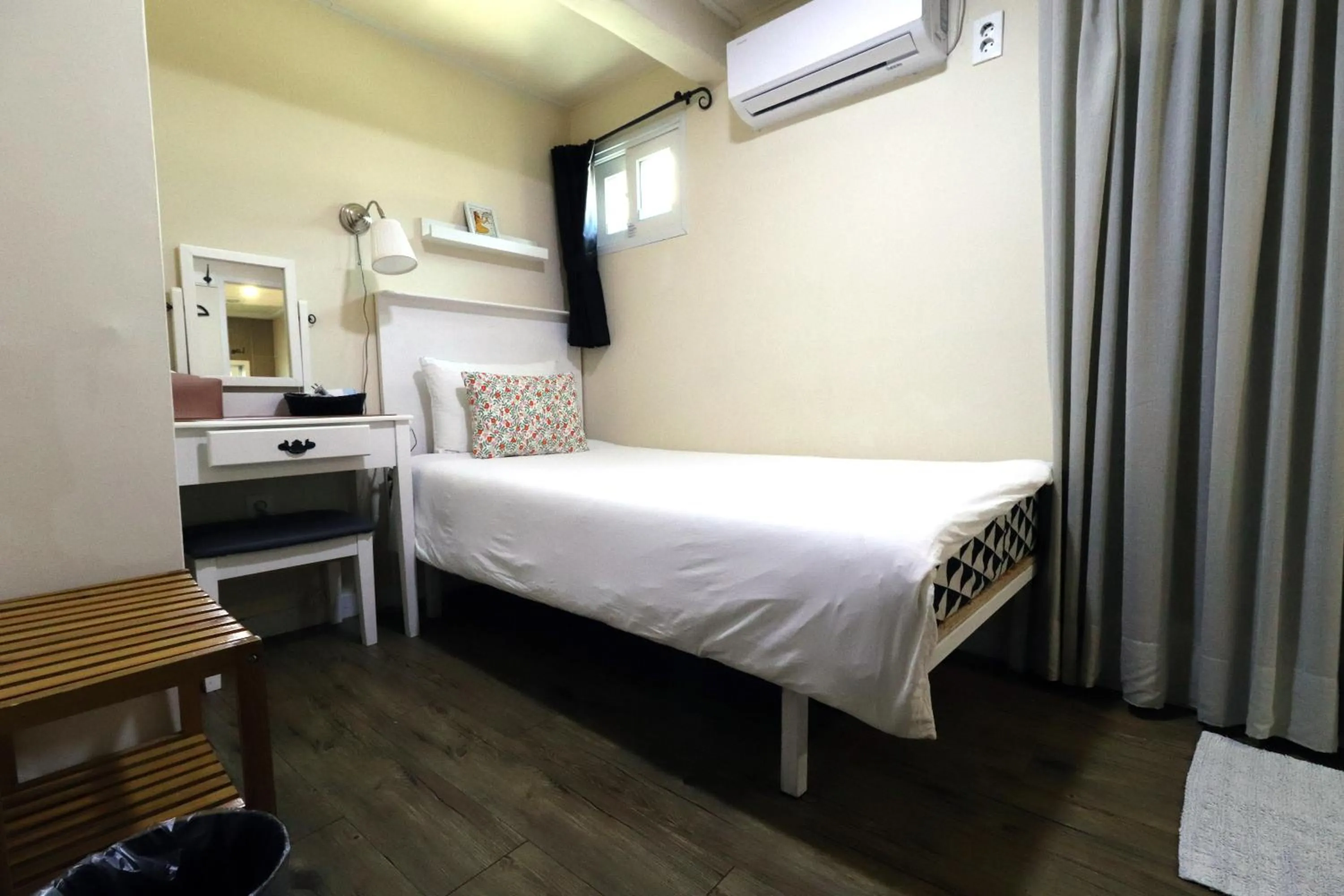 Bed in Just4u Guesthouse