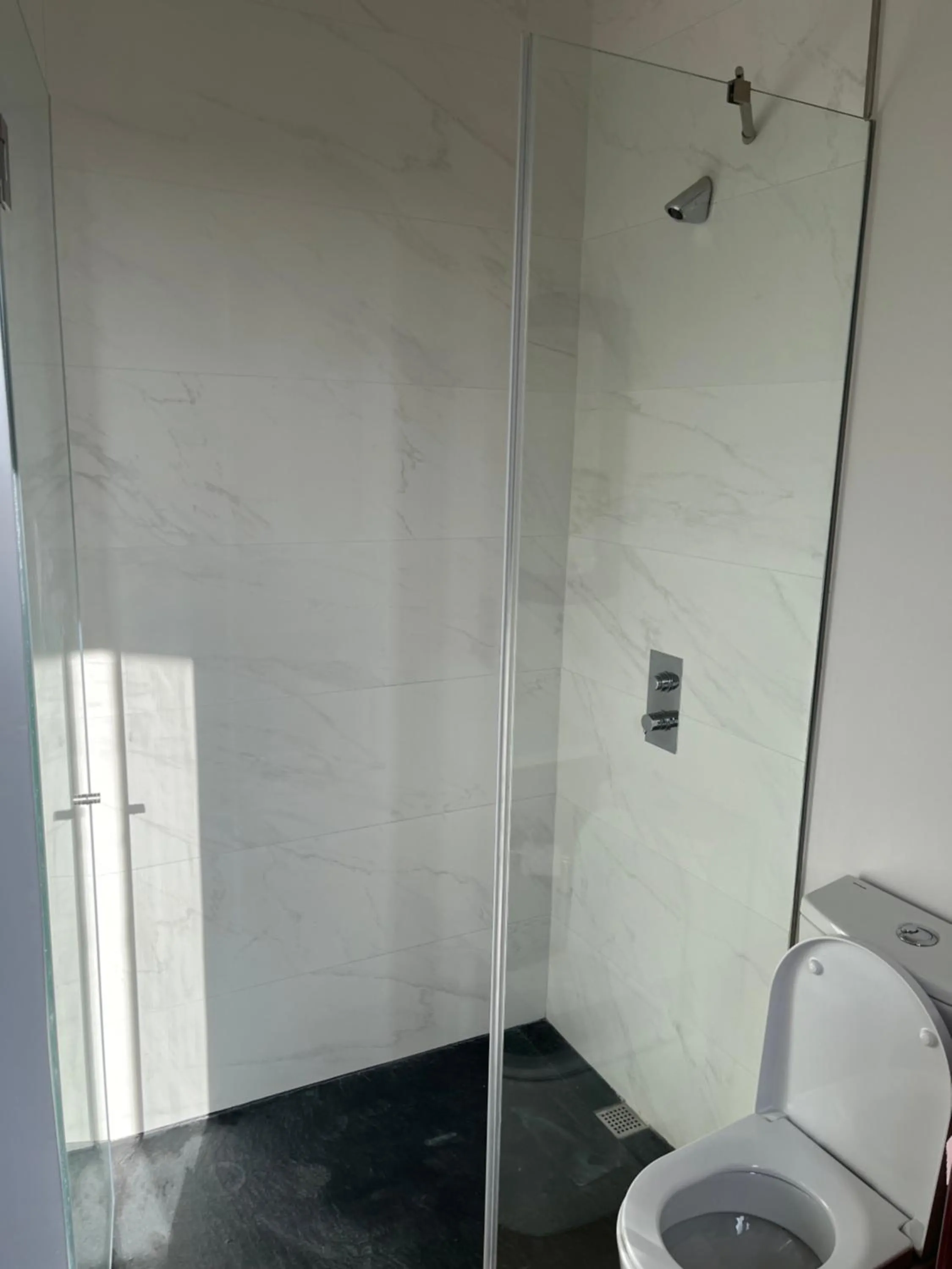 Bathroom in Ameixial Suites