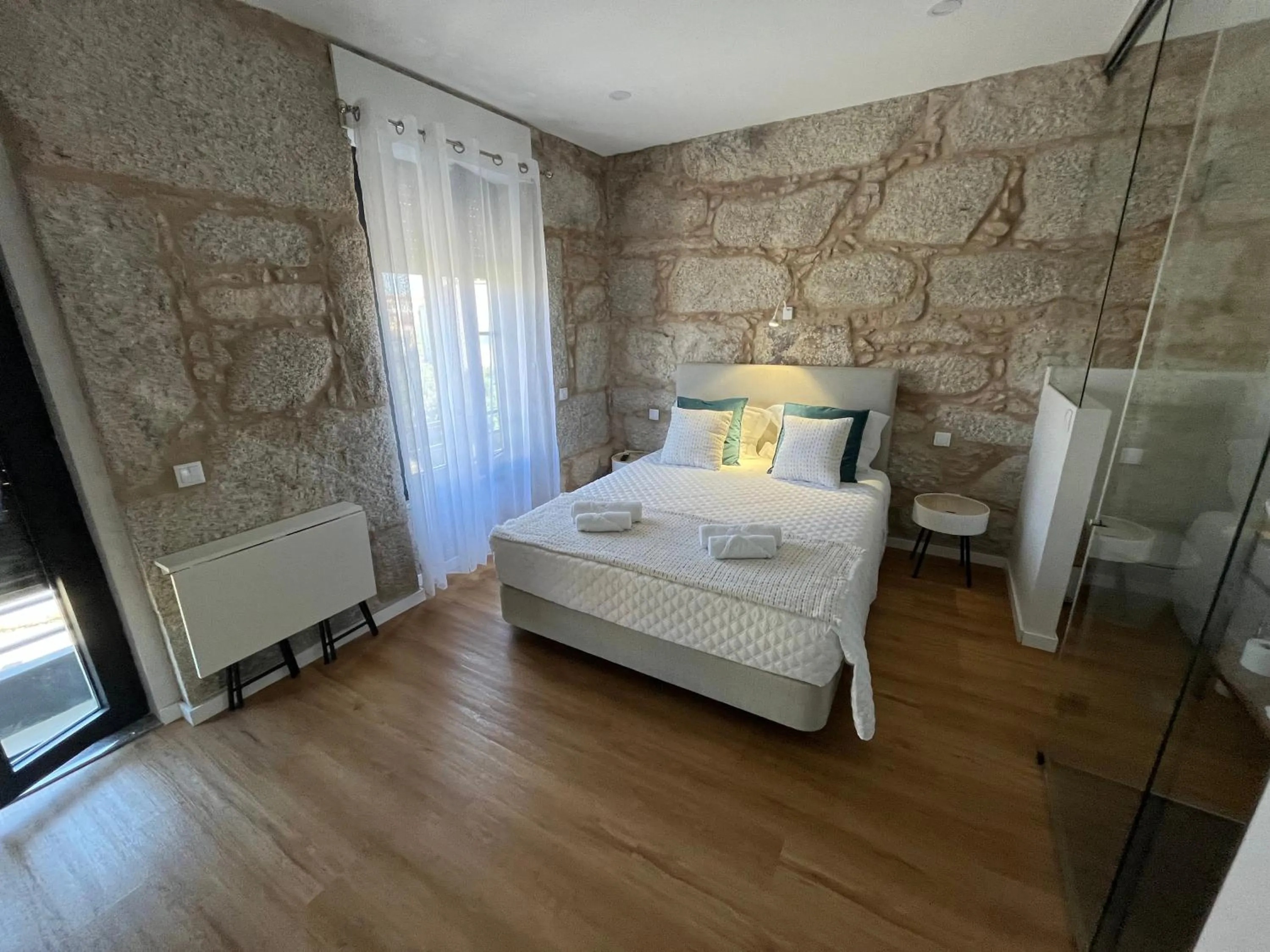 Bedroom, Bed in Ameixial Suites