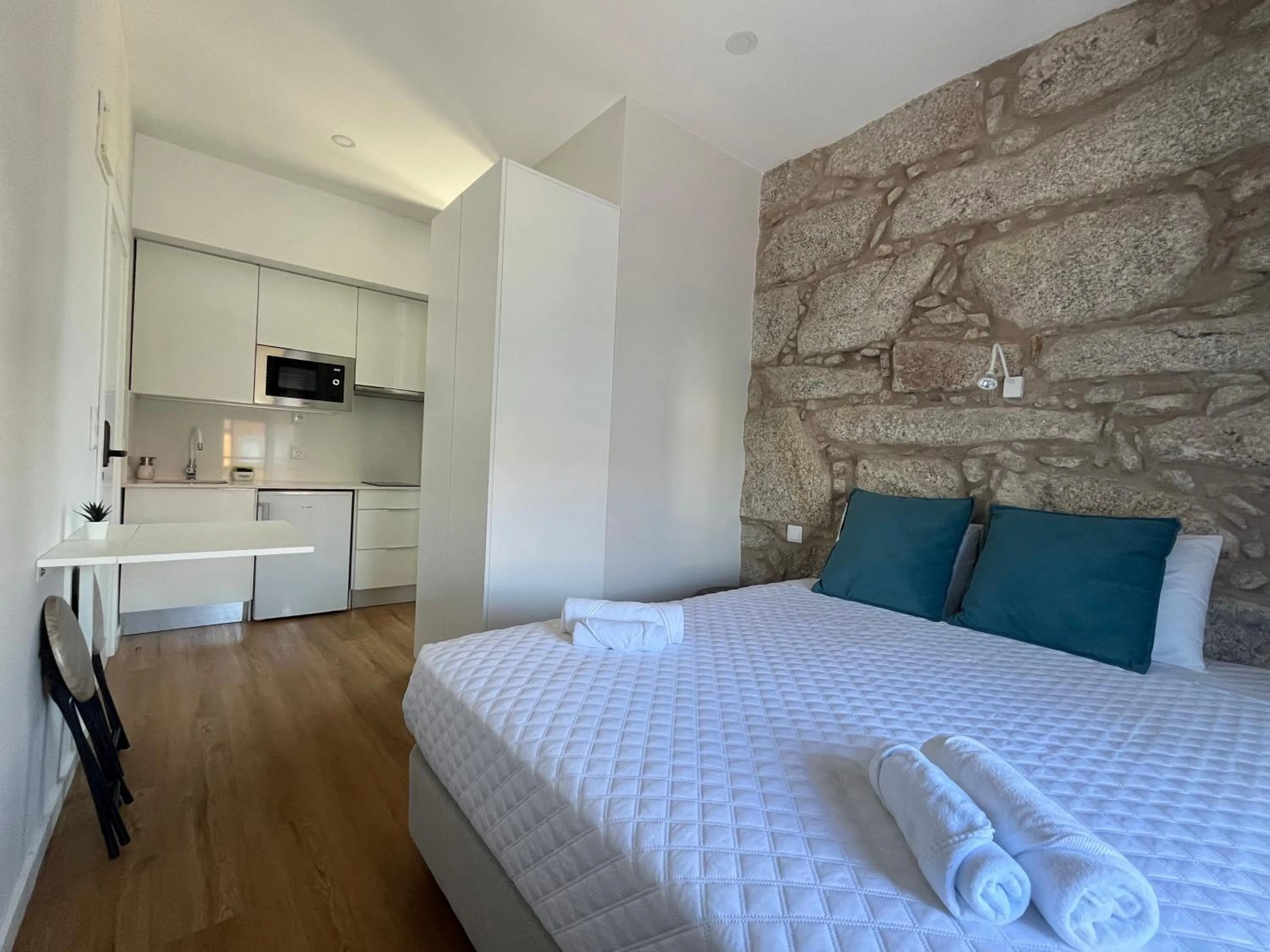 Bedroom, Bed in Ameixial Suites