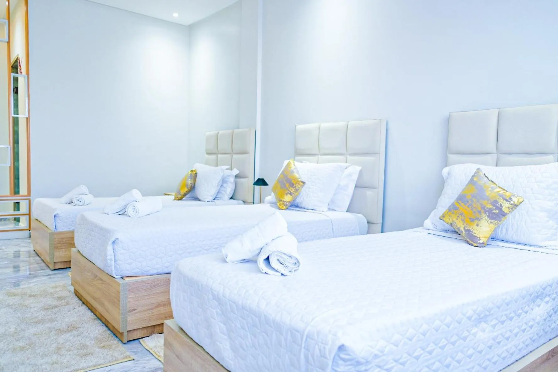 Blue Vista Hotel