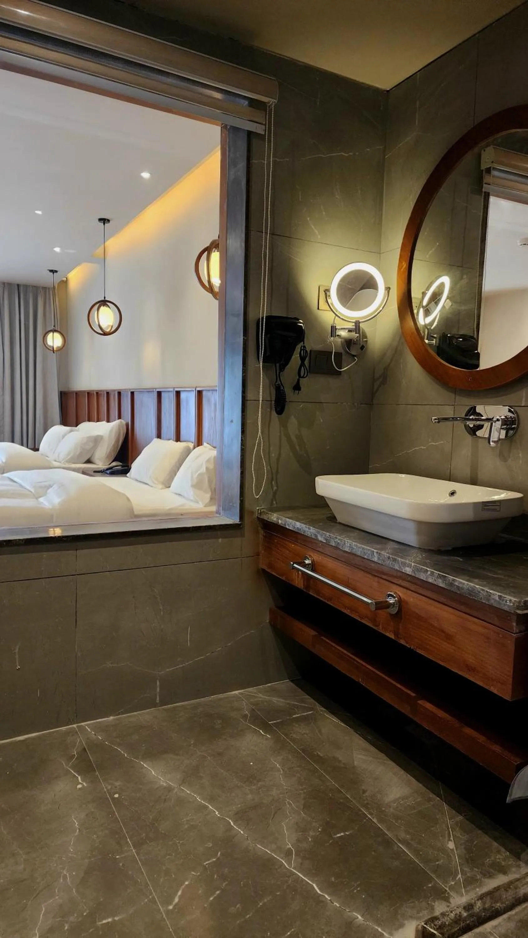 Bed in Hotel Ladakh Heights