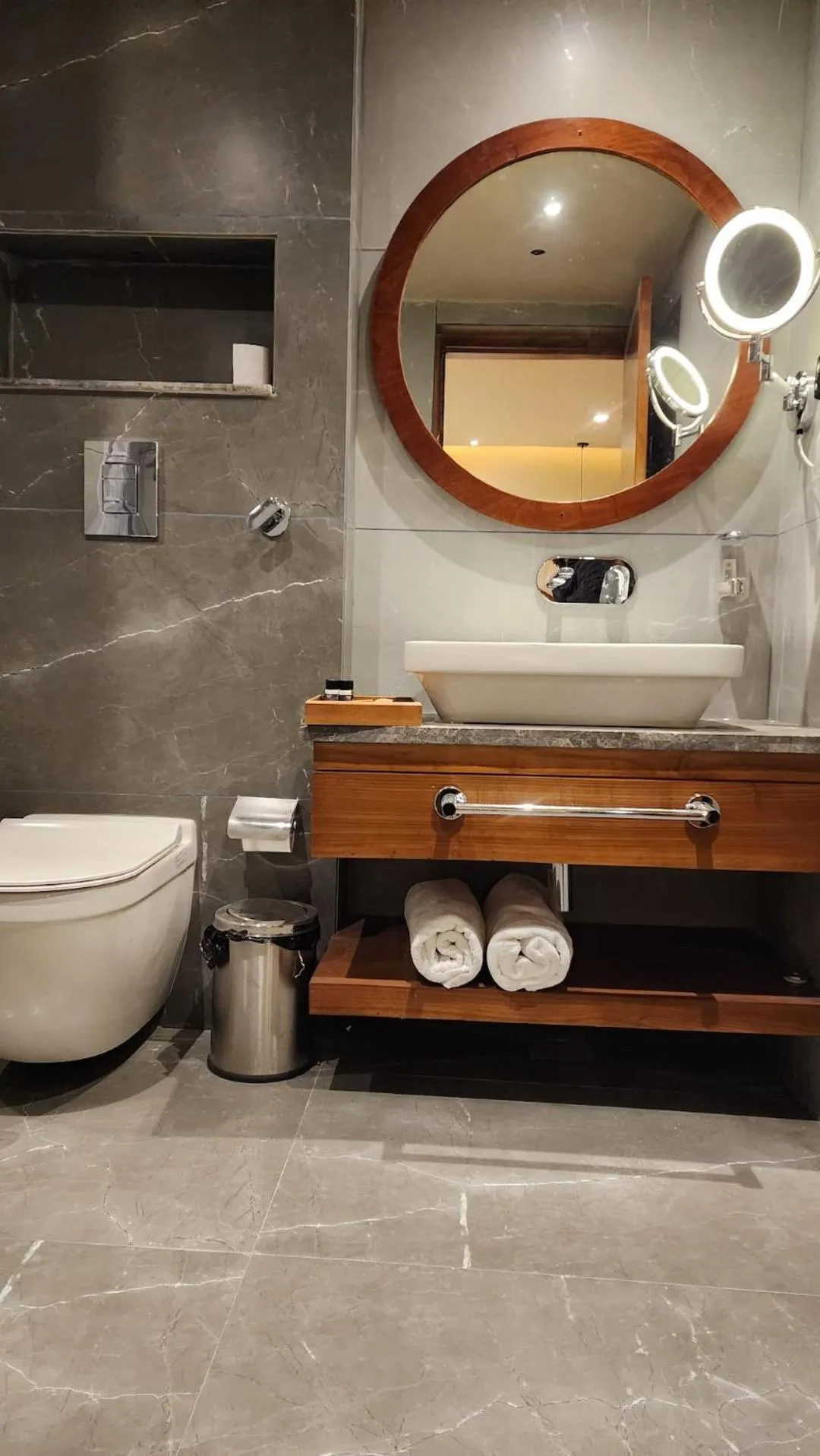 Toilet in Hotel Ladakh Heights