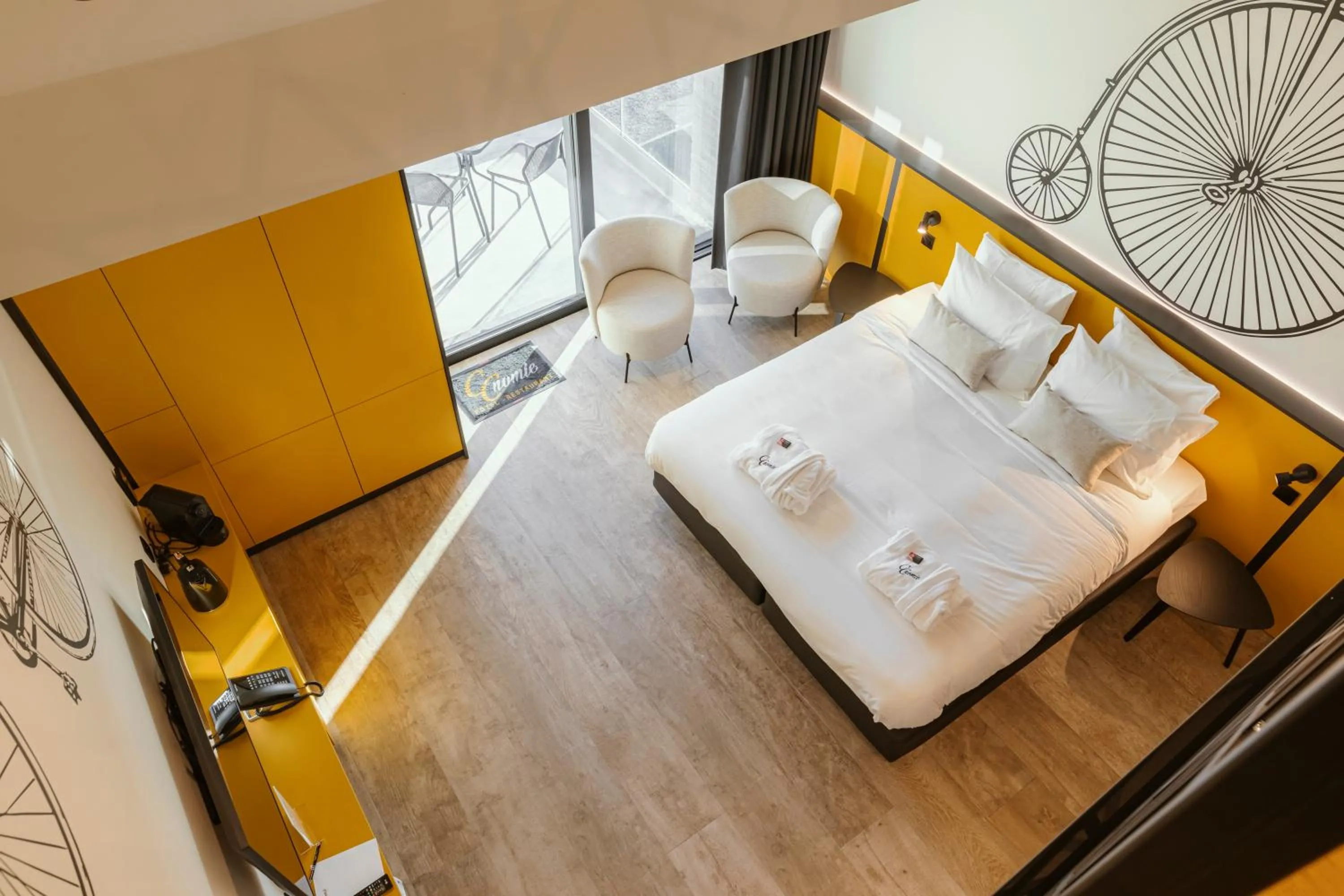 Photo of the whole room, Bed in CC Nomie Hôtel Restaurant