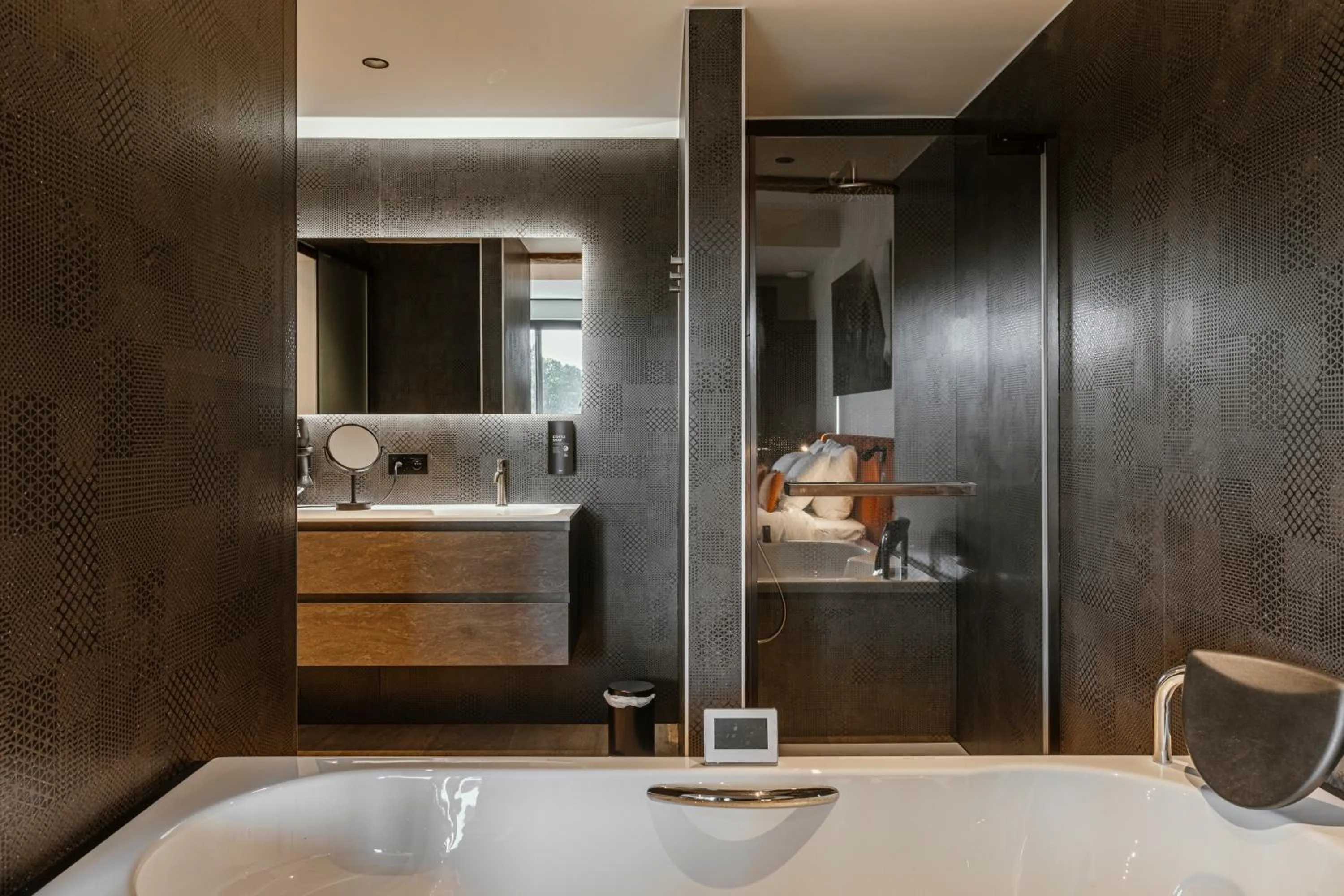 Bathroom in CC Nomie Hôtel Restaurant