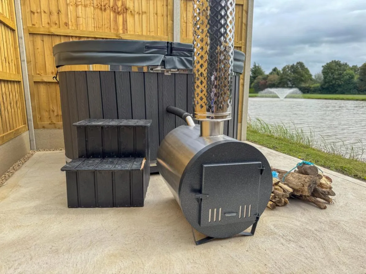 Hot Tub in The Firs Country Park