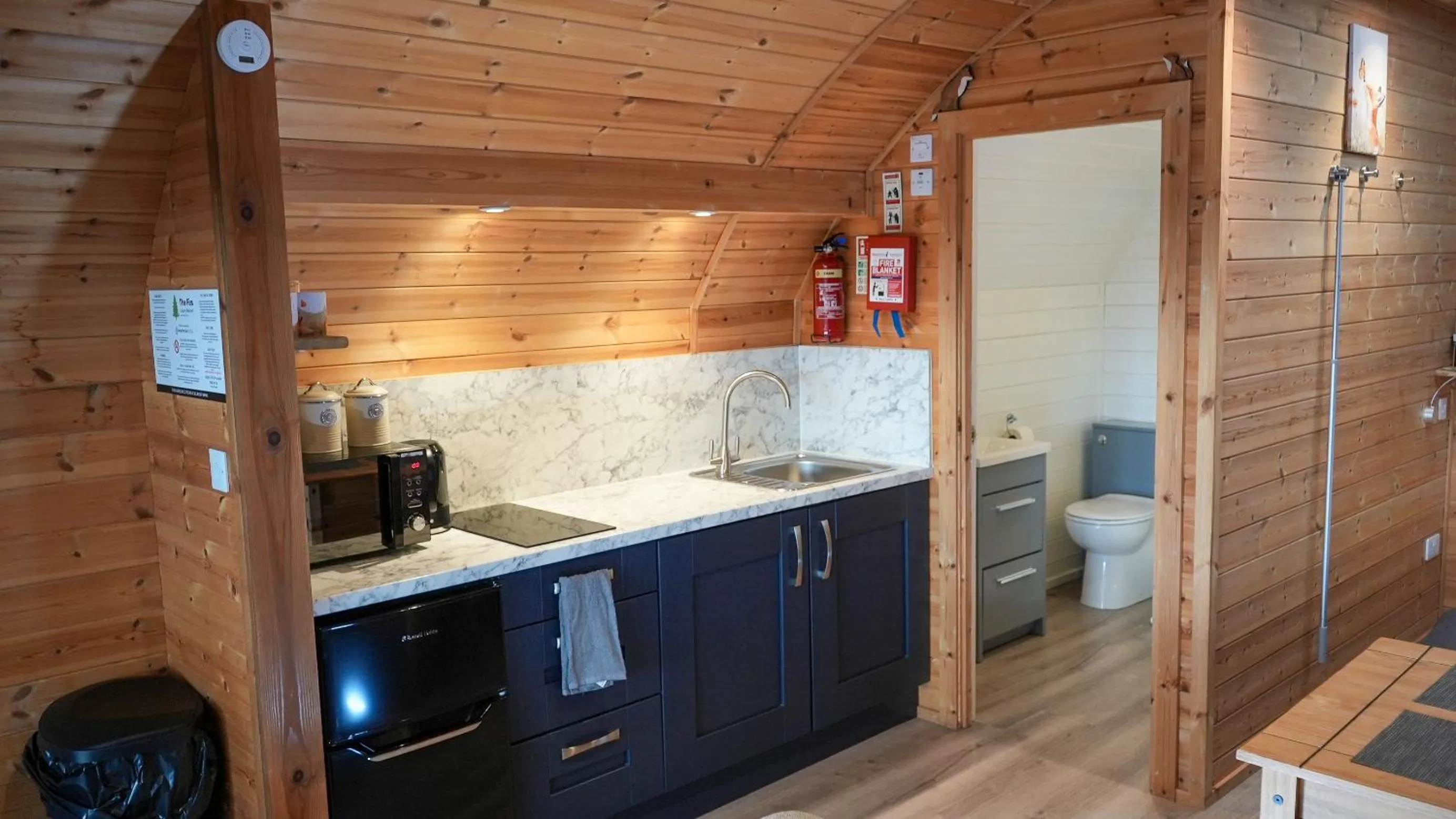 Kitchen or kitchenette in The Firs Country Park