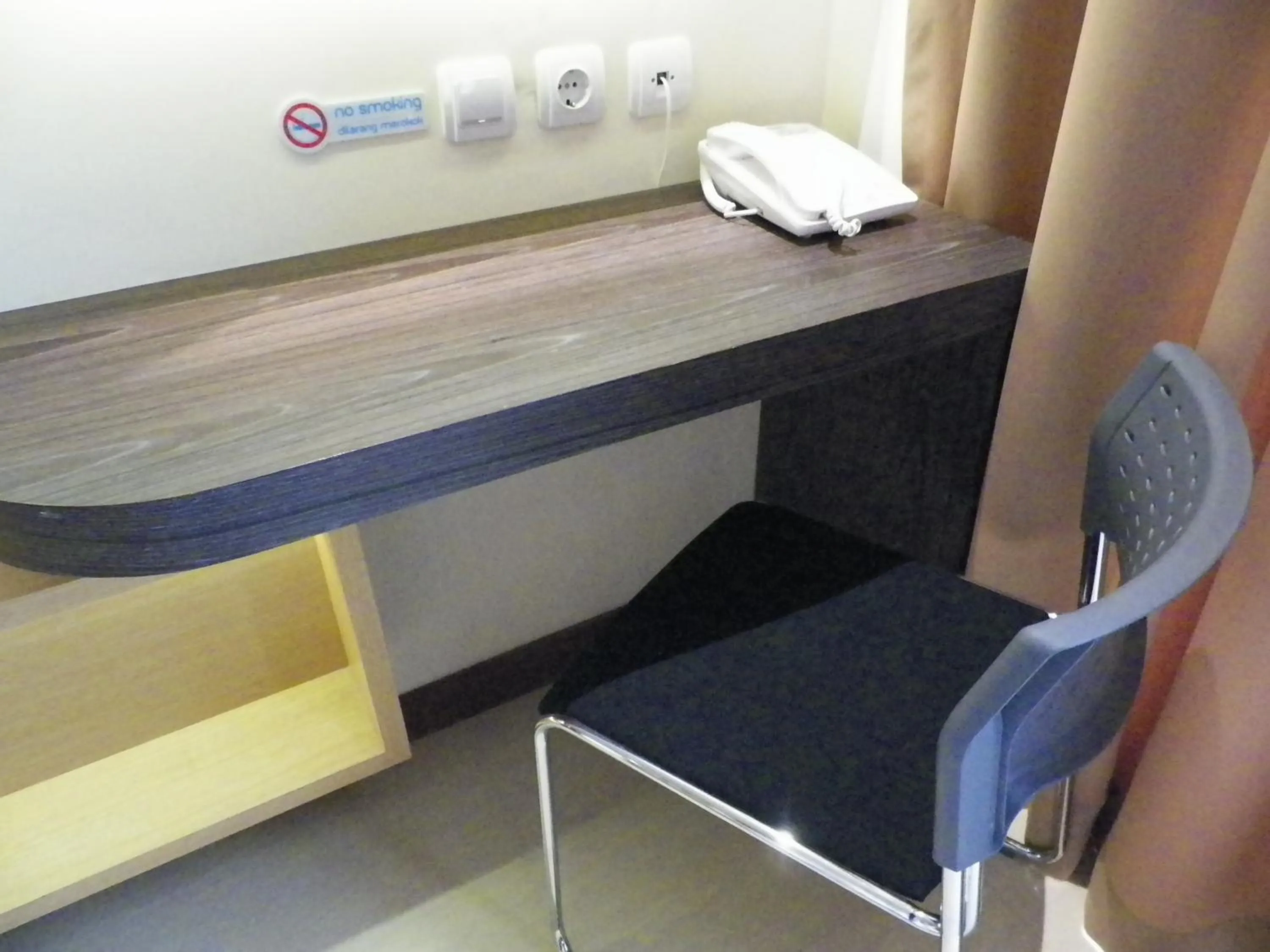 Decorative detail in Lunara Home Living by Daphna Management