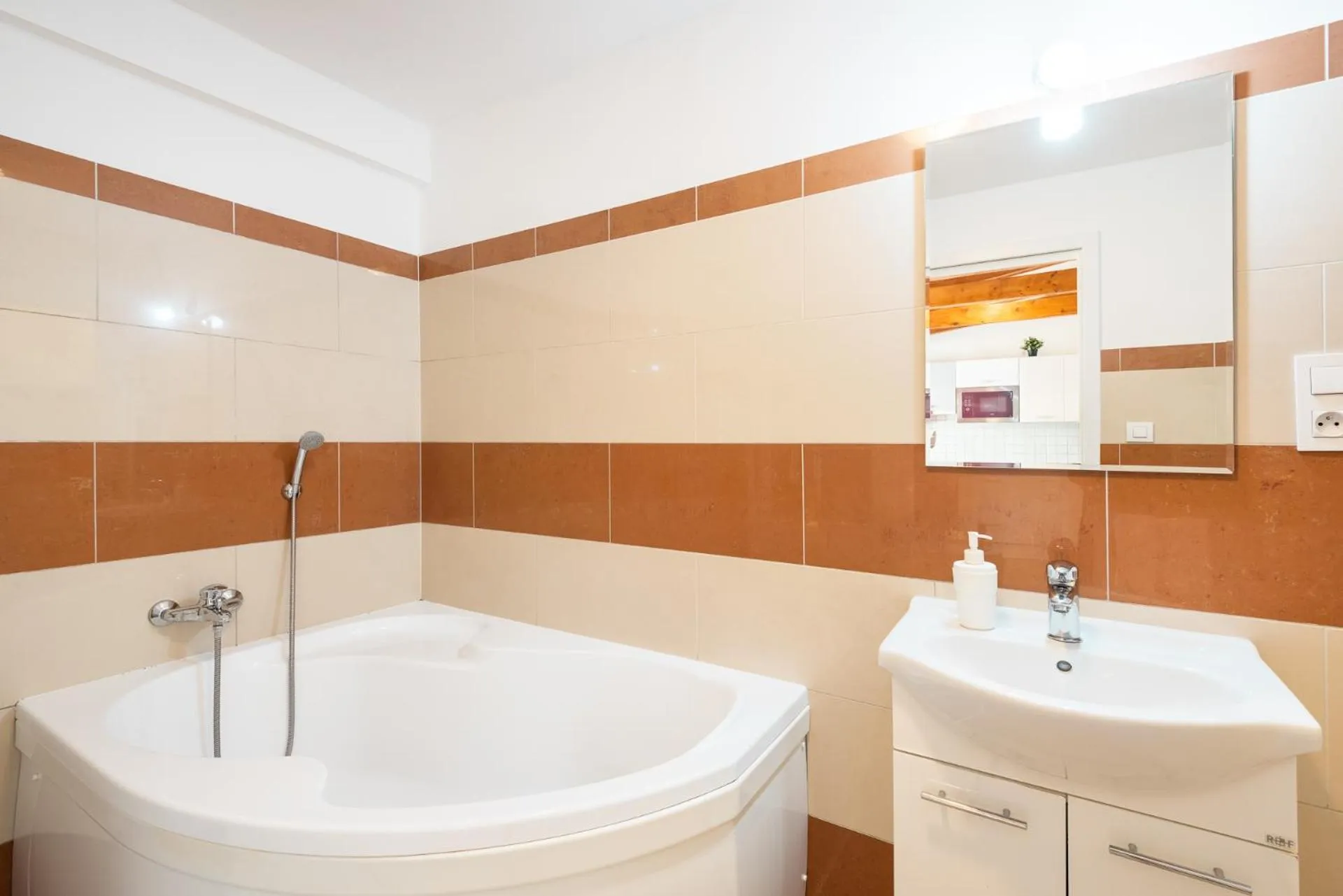 Hybernska Apartments by Pragueforyou