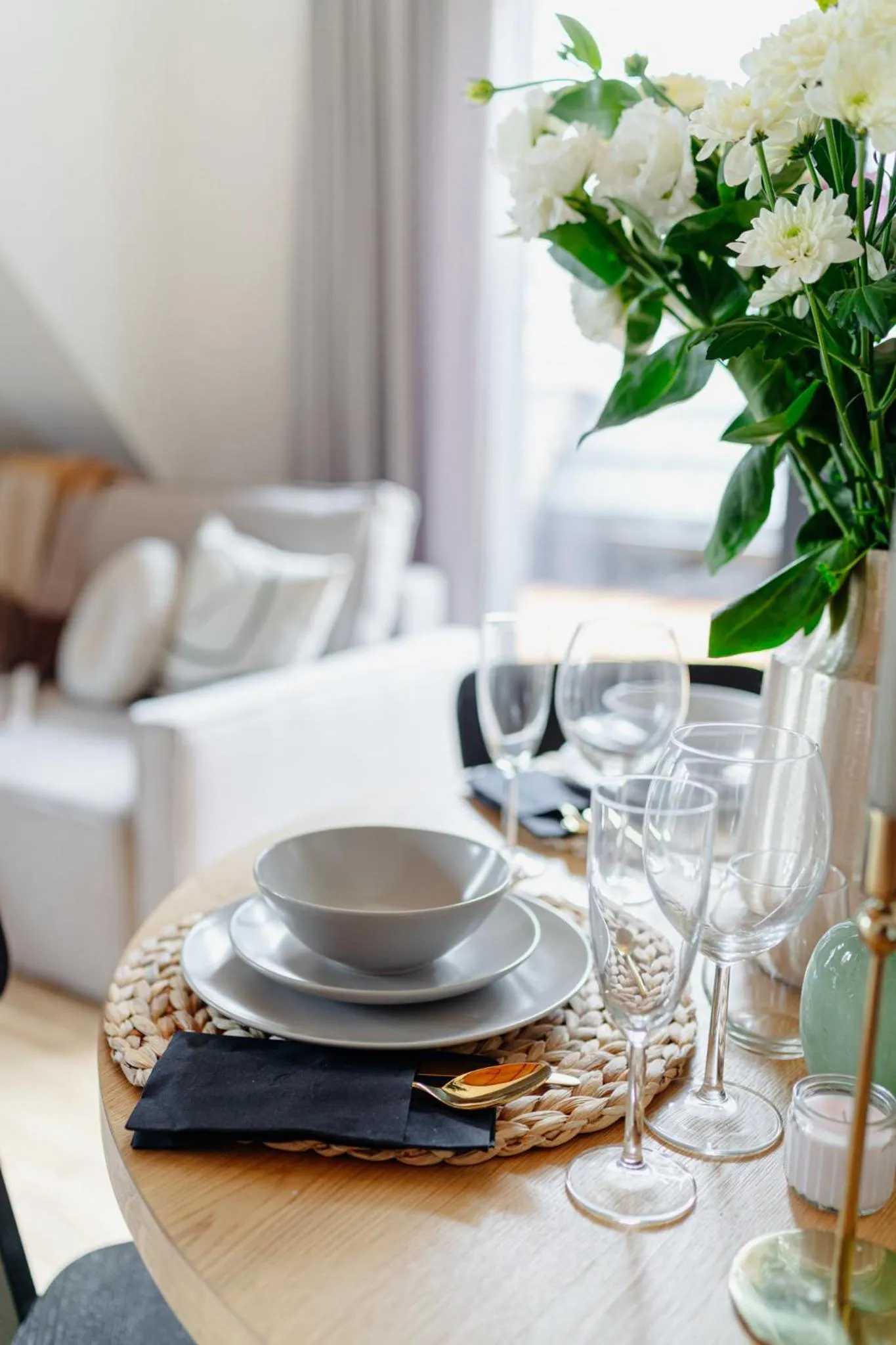 Living room in White Hills - LoftAffair Spa Collection