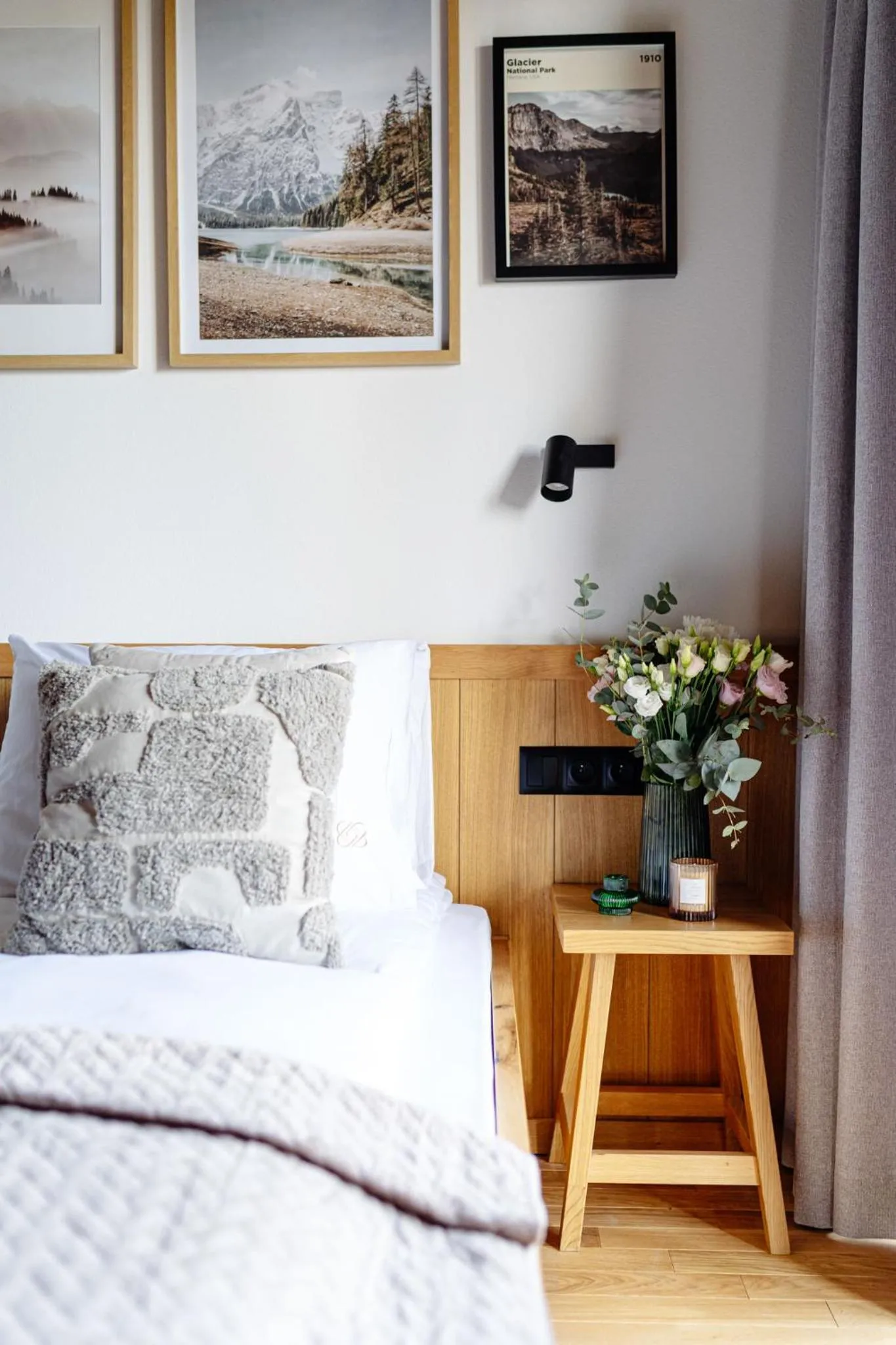 Bed in White Hills - LoftAffair Spa Collection