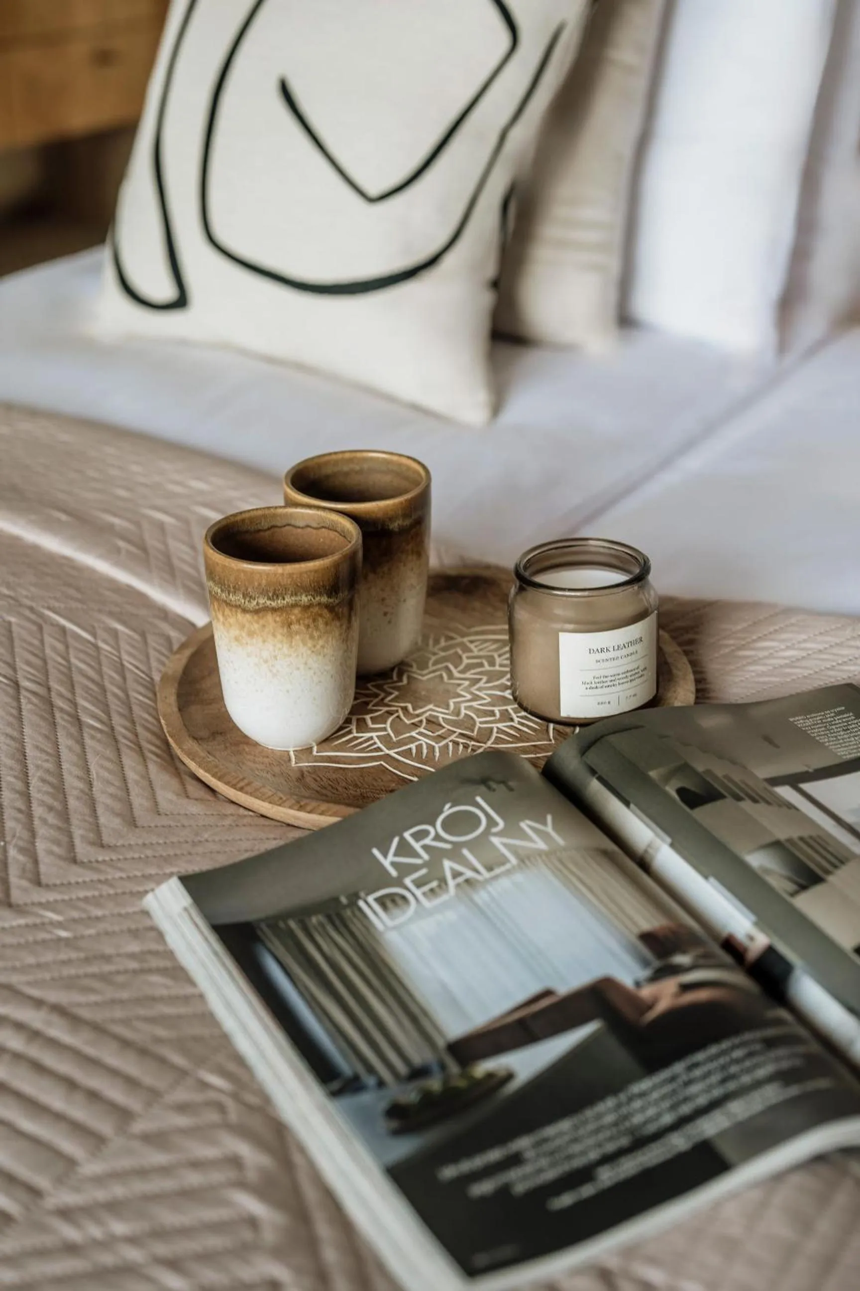 Bed in White Hills - LoftAffair Spa Collection