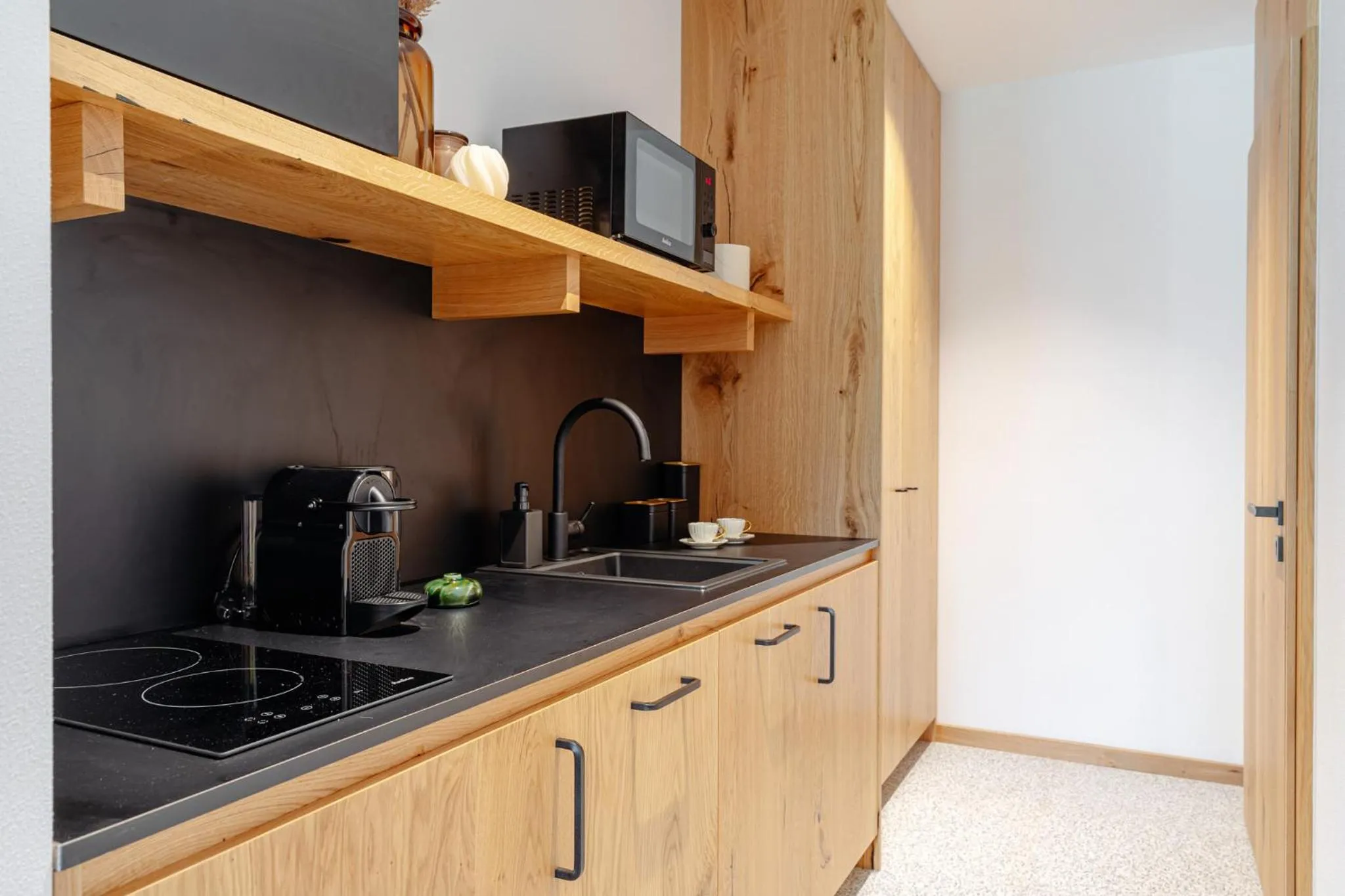 Kitchen or kitchenette in White Hills - LoftAffair Spa Collection