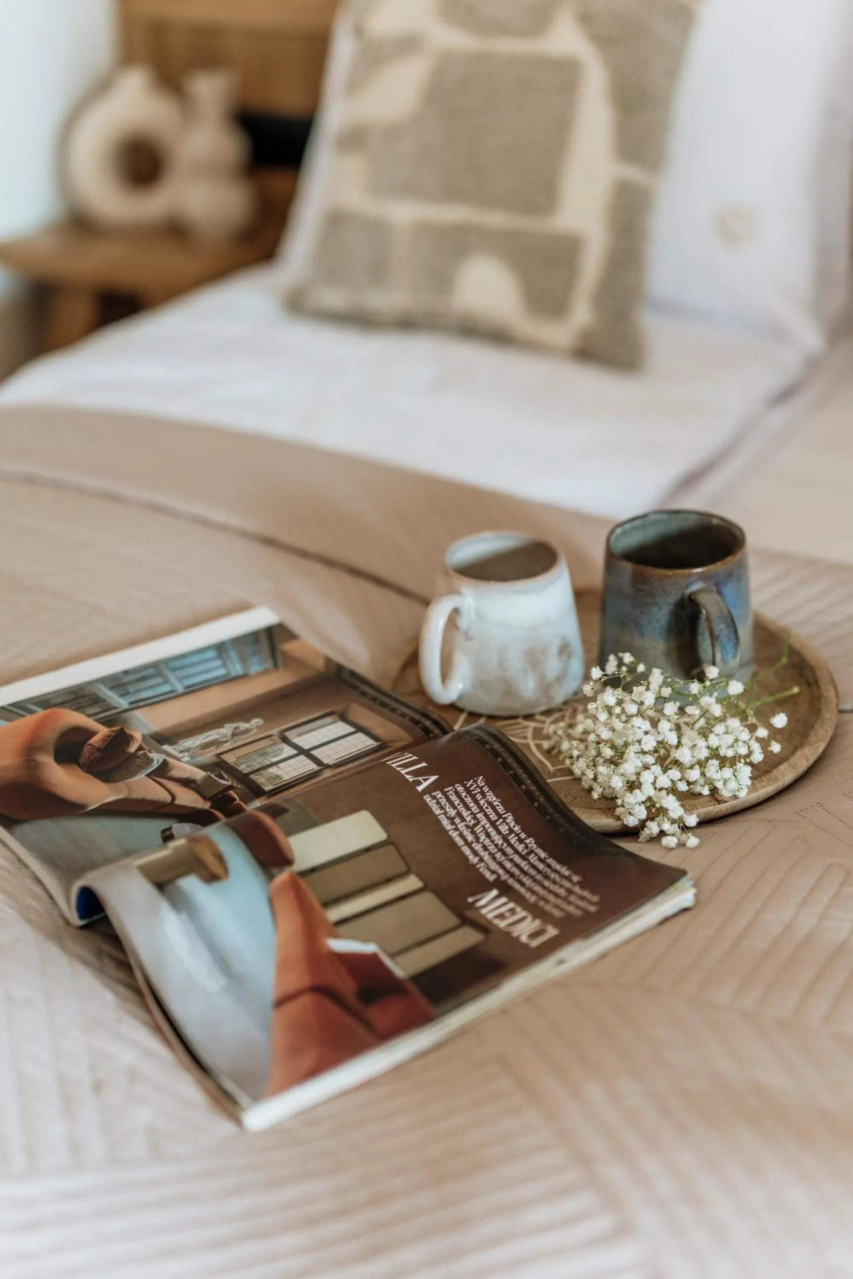 Bed in White Hills - LoftAffair Spa Collection