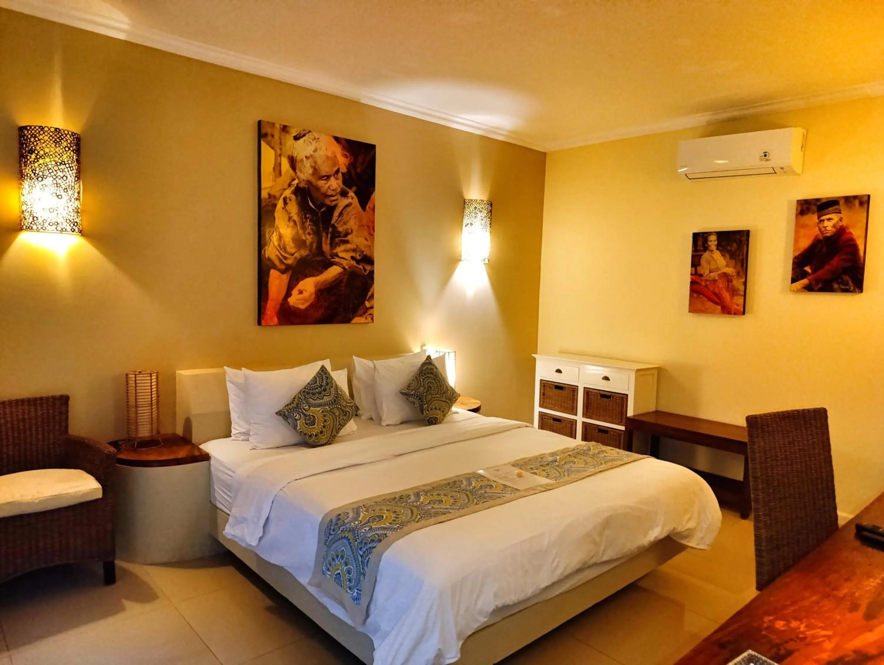 Bed in Scallywags Smugglers