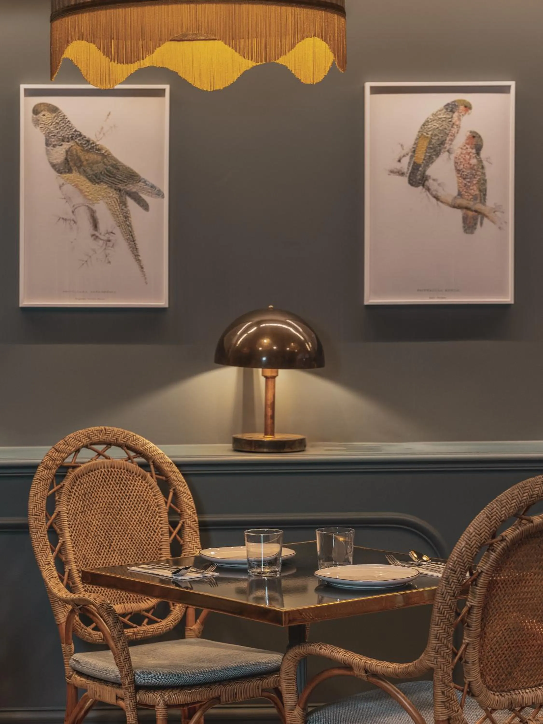 Restaurant/places to eat in Miss Fuller