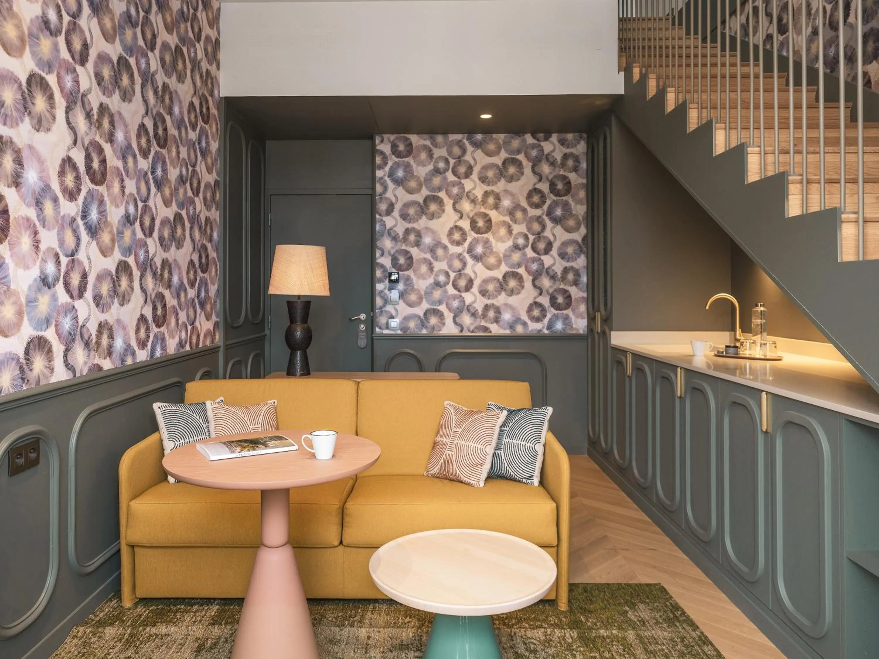 Photo of the whole room in Miss Fuller