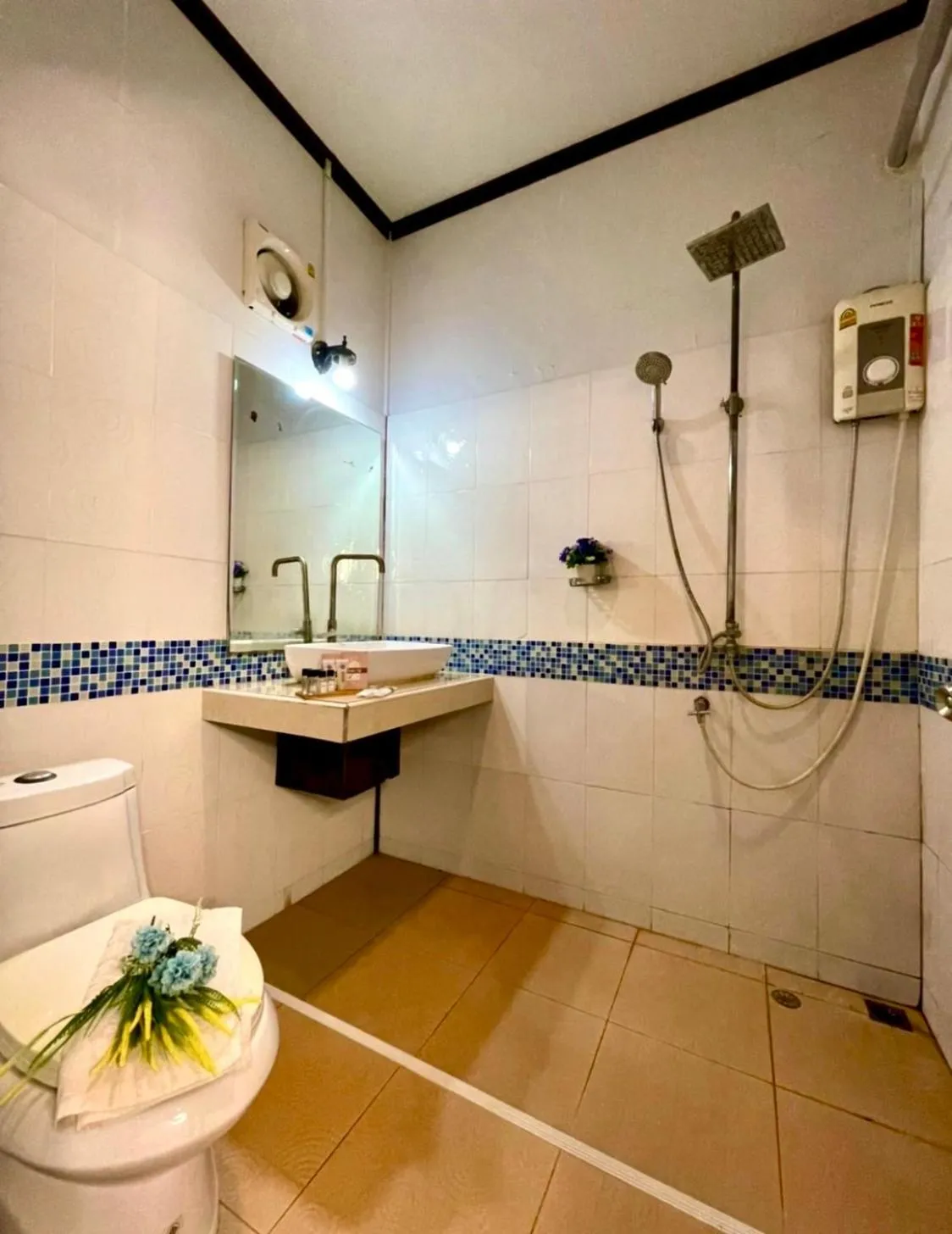 Bathroom in Kathalee Beach Resort