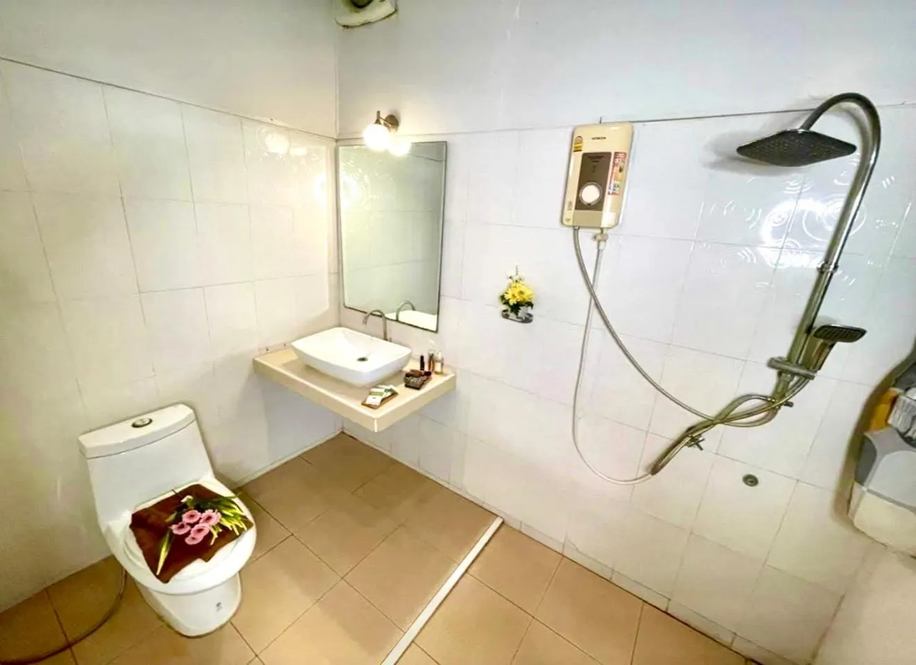 Bathroom in Kathalee Beach Resort