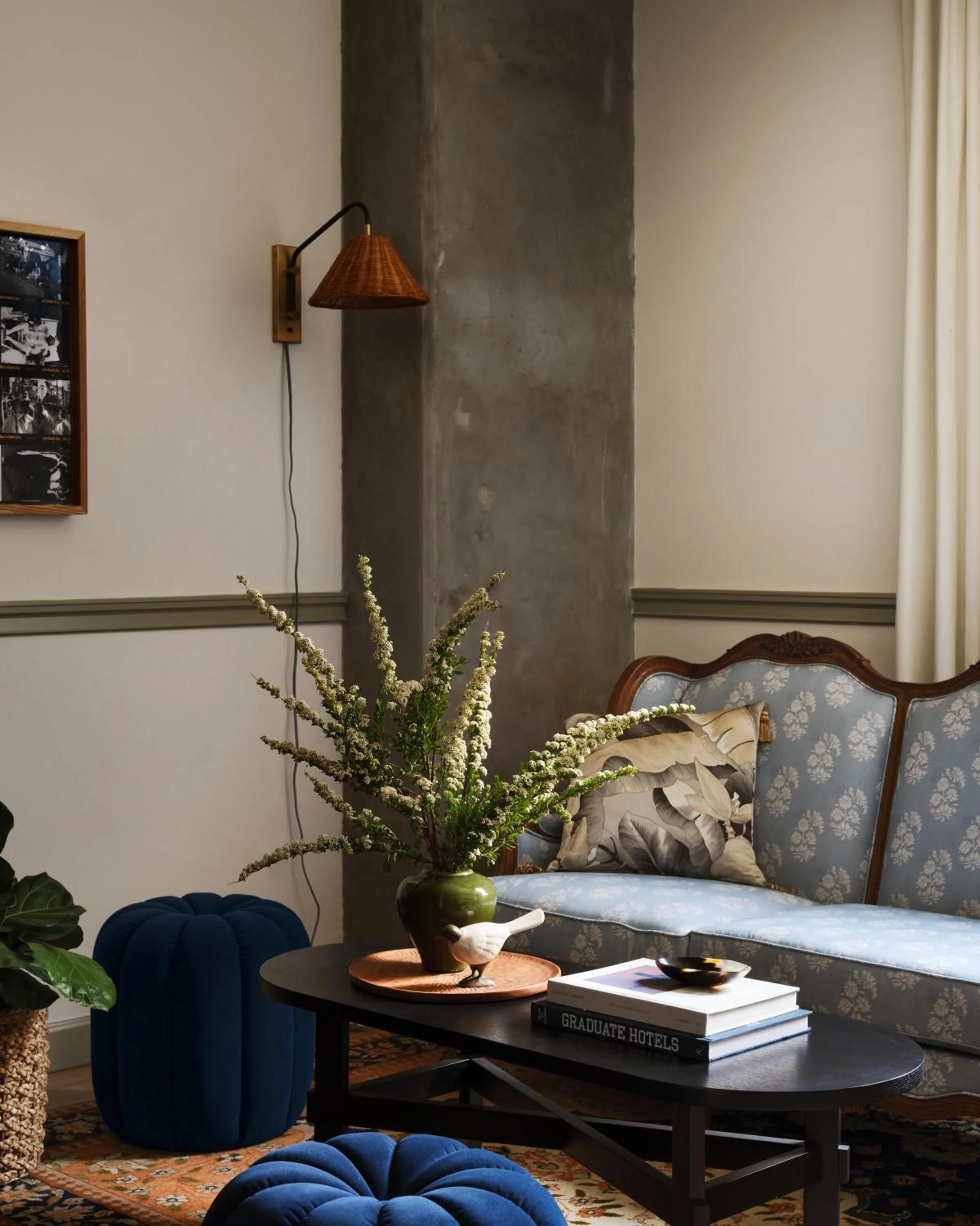 Living room in Memoir Warehouse District