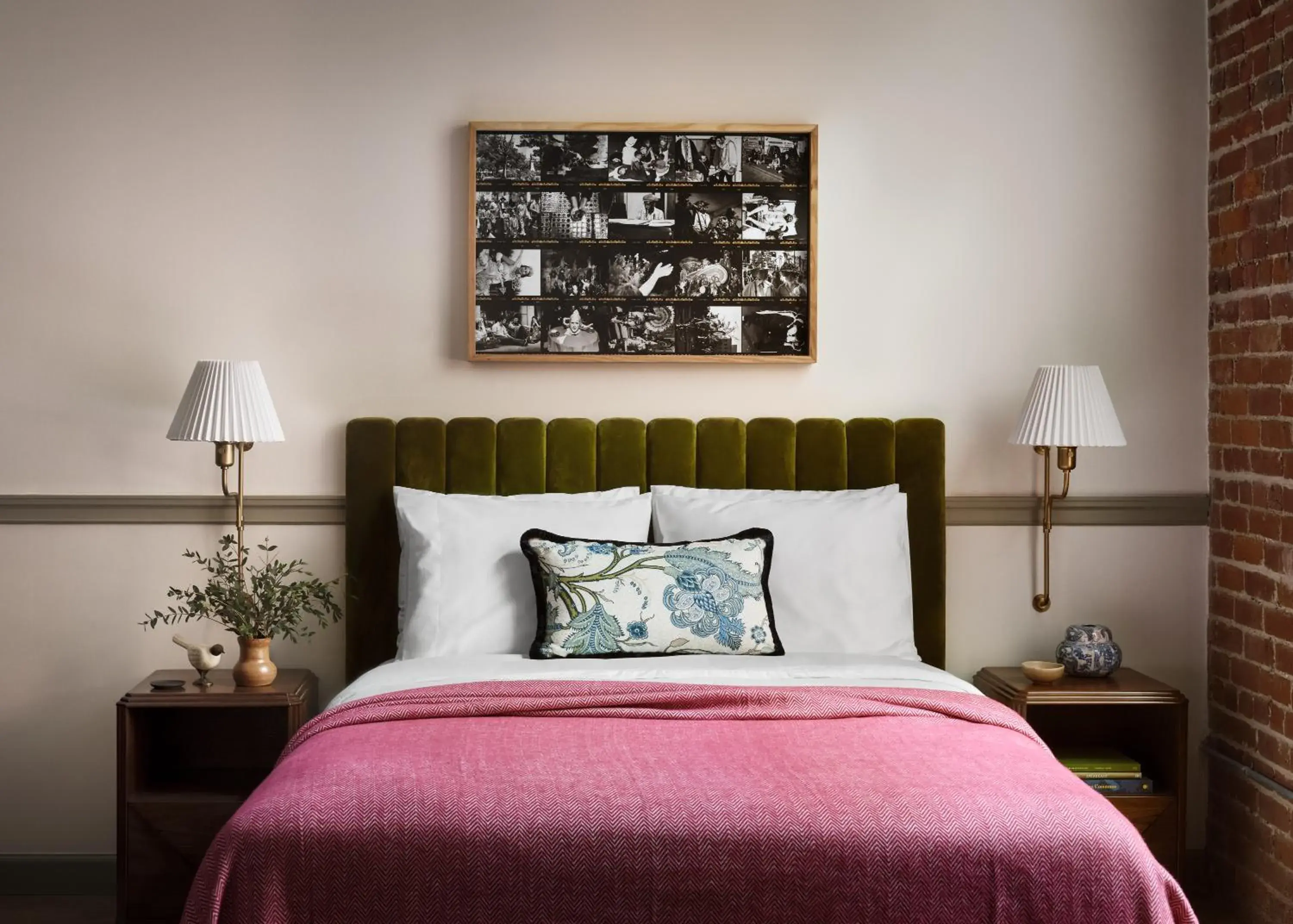 Studio - Disability Access in Memoir Warehouse District Studio - Disability Access in Memoir Warehouse District