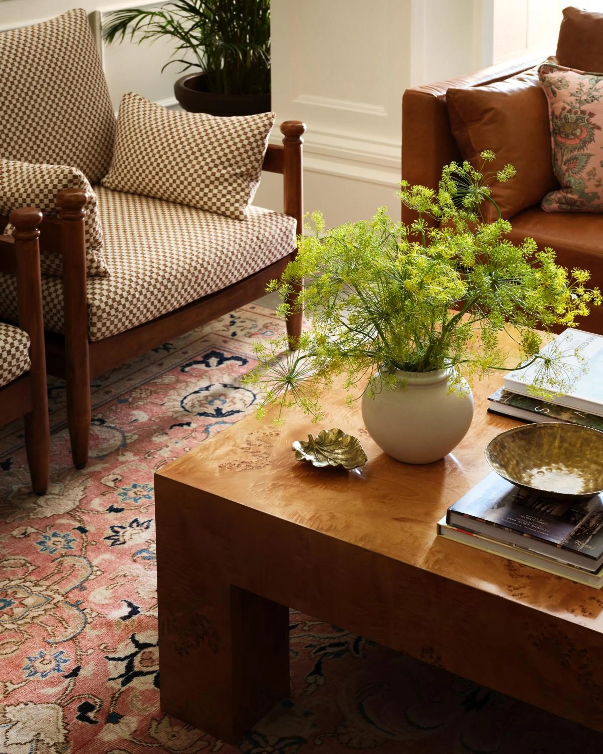 Decorative detail in Memoir Warehouse District