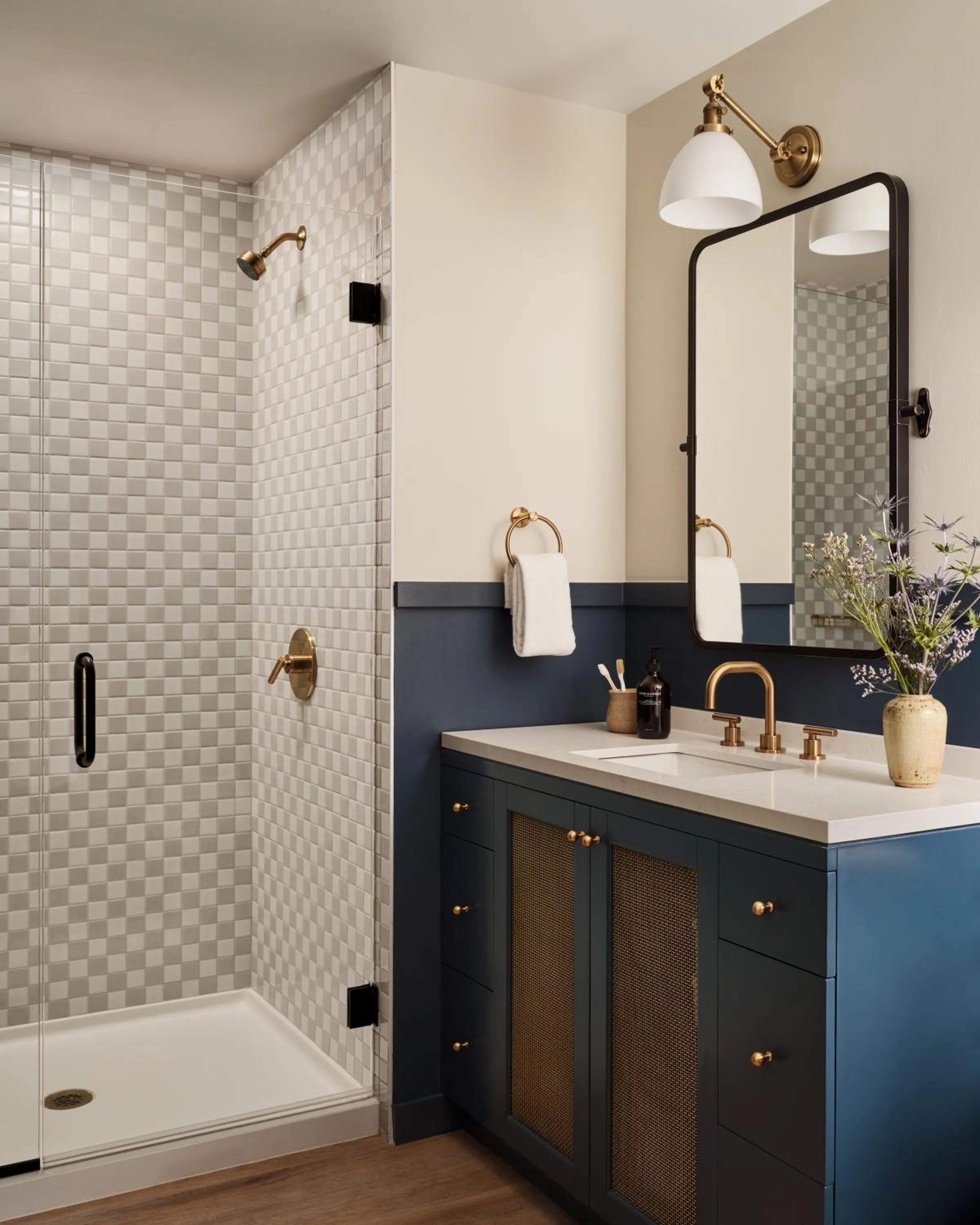 Bathroom in Memoir Warehouse District