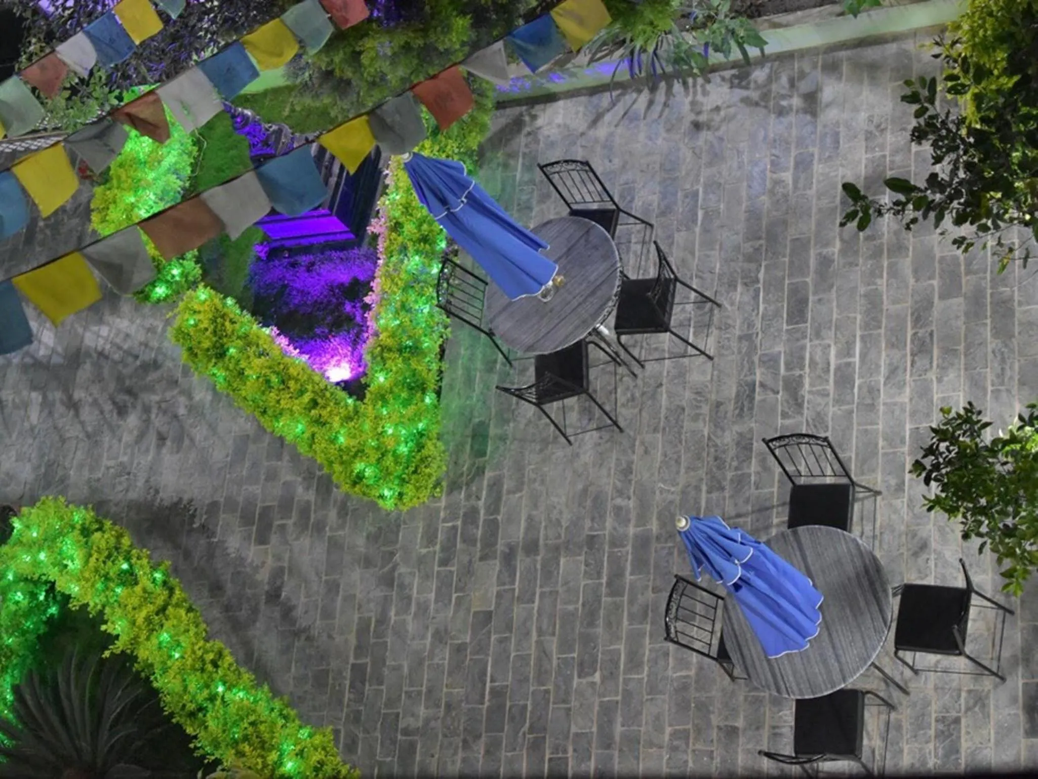 Facade/entrance in Shakya House