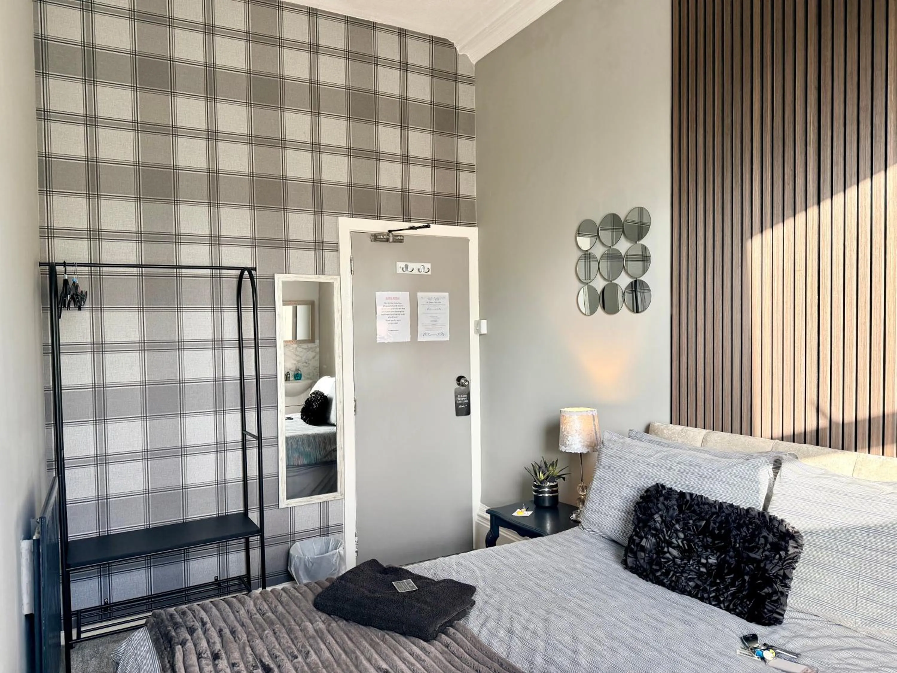 Bed in St Andrews house Hotel