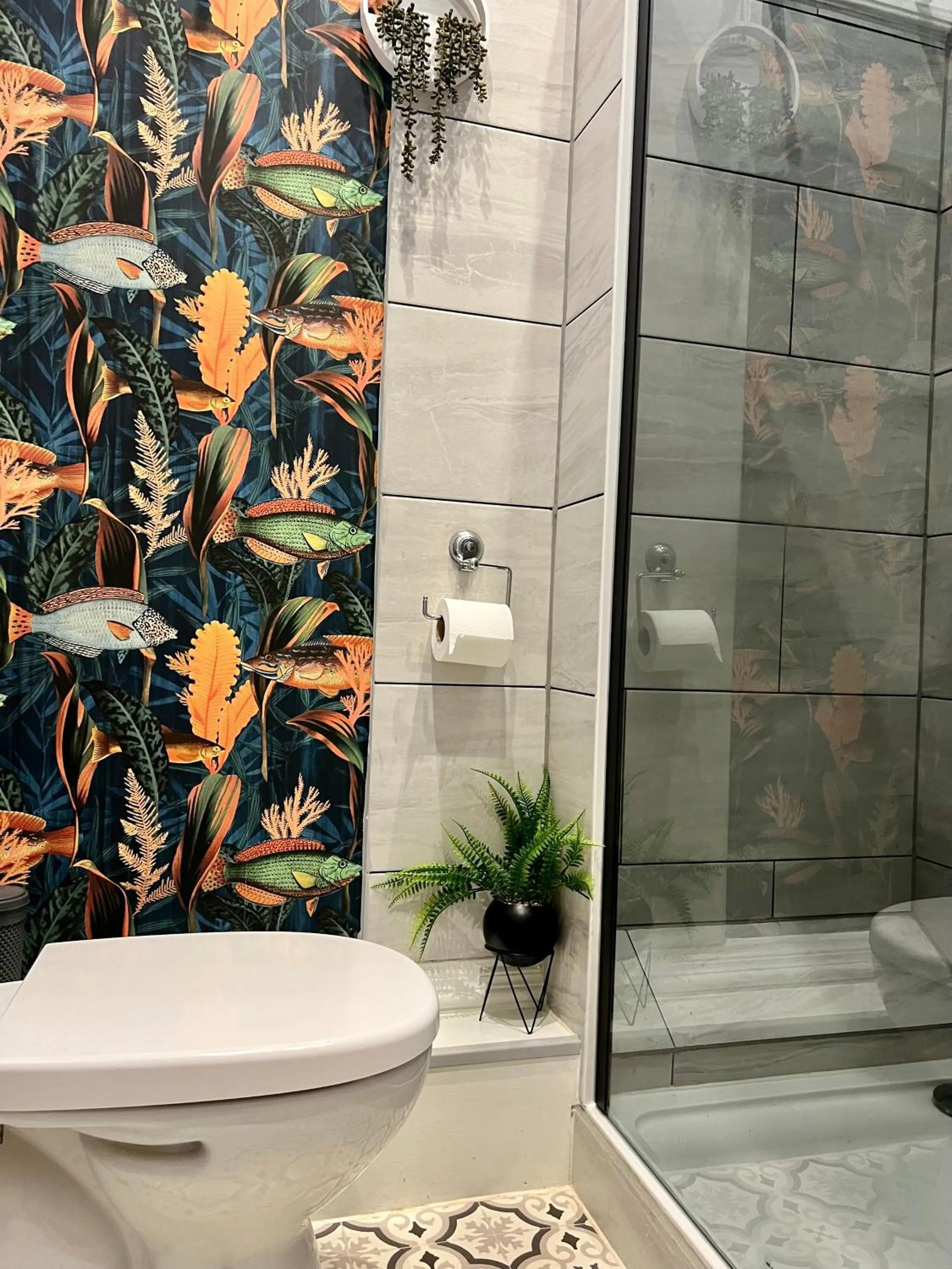 Toilet in St Andrews house Hotel