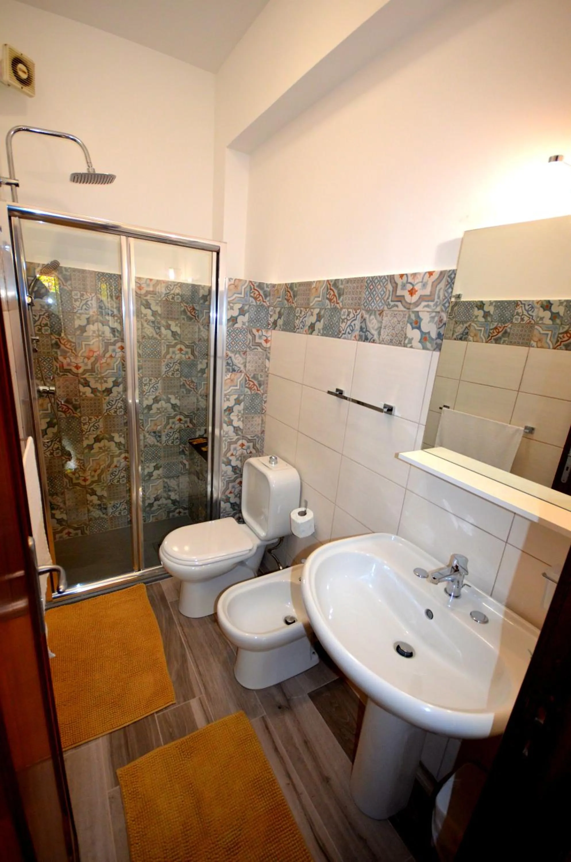 Bathroom in Naxos Sea Holiday Apartments