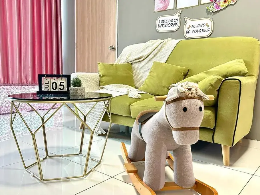 Unicorn Fairy Theme 2BR Airport Suite# Straits Intl# Pantai Hospt Unicorn Fairy Theme 2BR Airport Suite# Straits Intl# Pantai Hospt