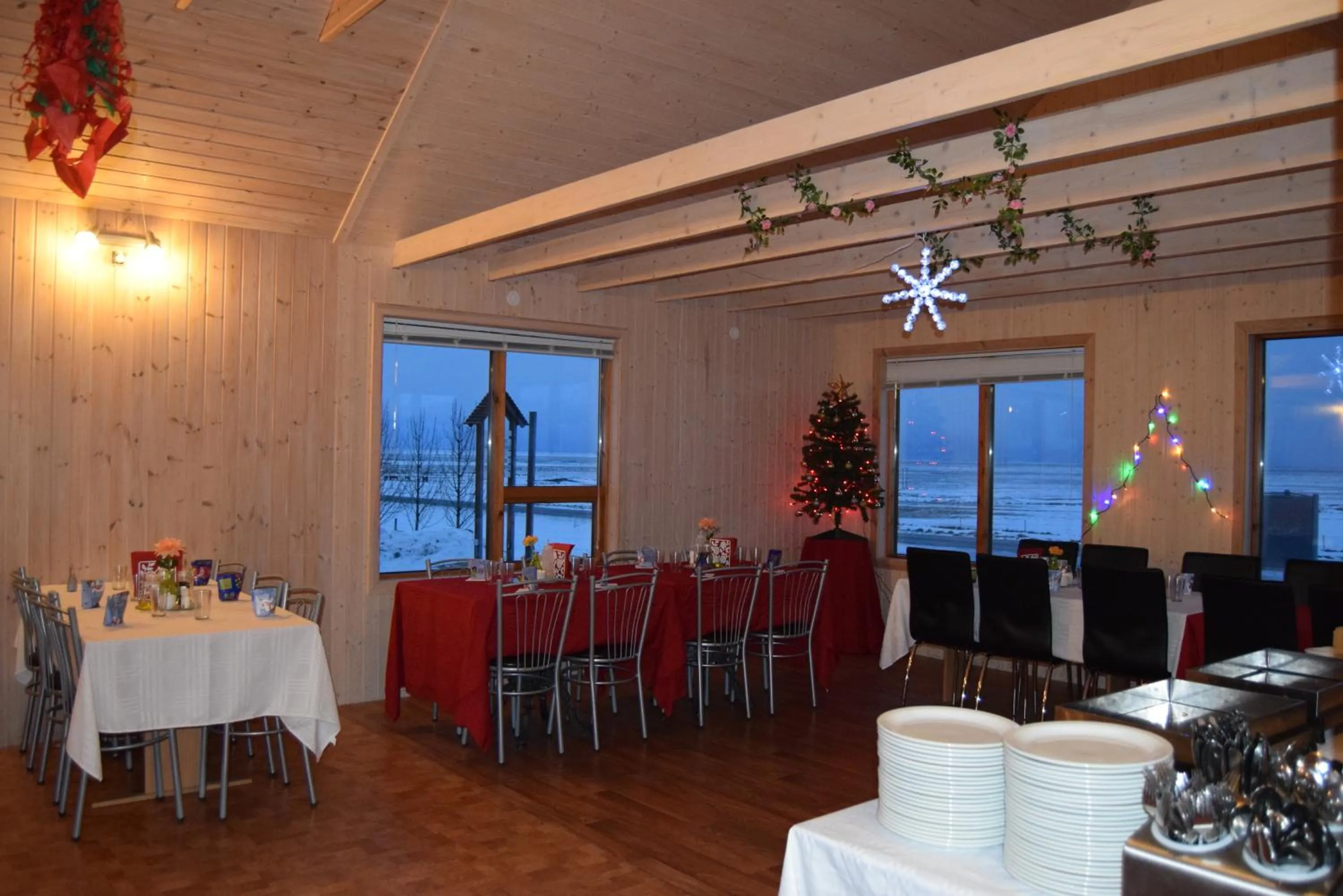 Restaurant/places to eat in Hörgsland Cottages