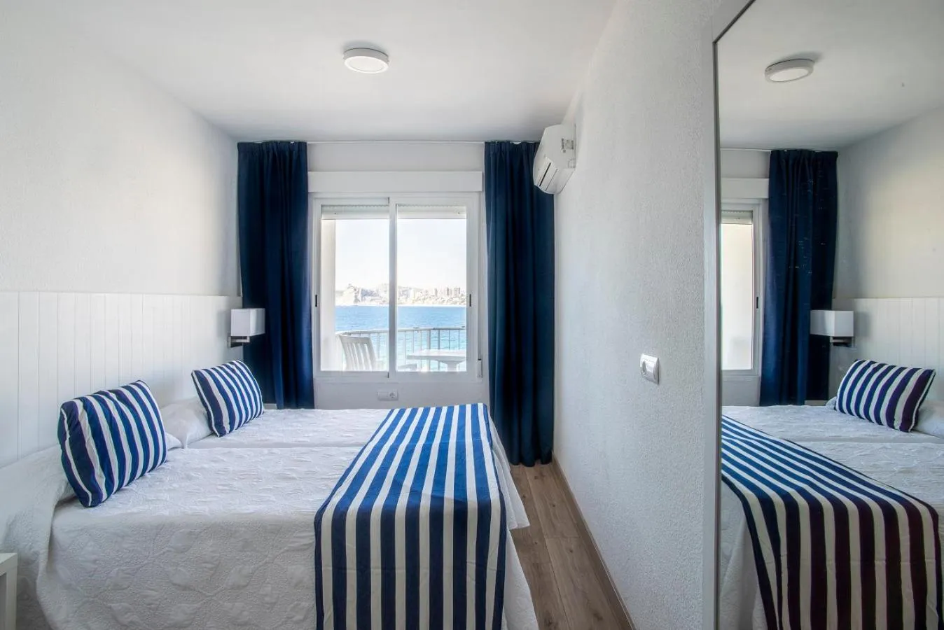 Bed in Apartamentos La Mar