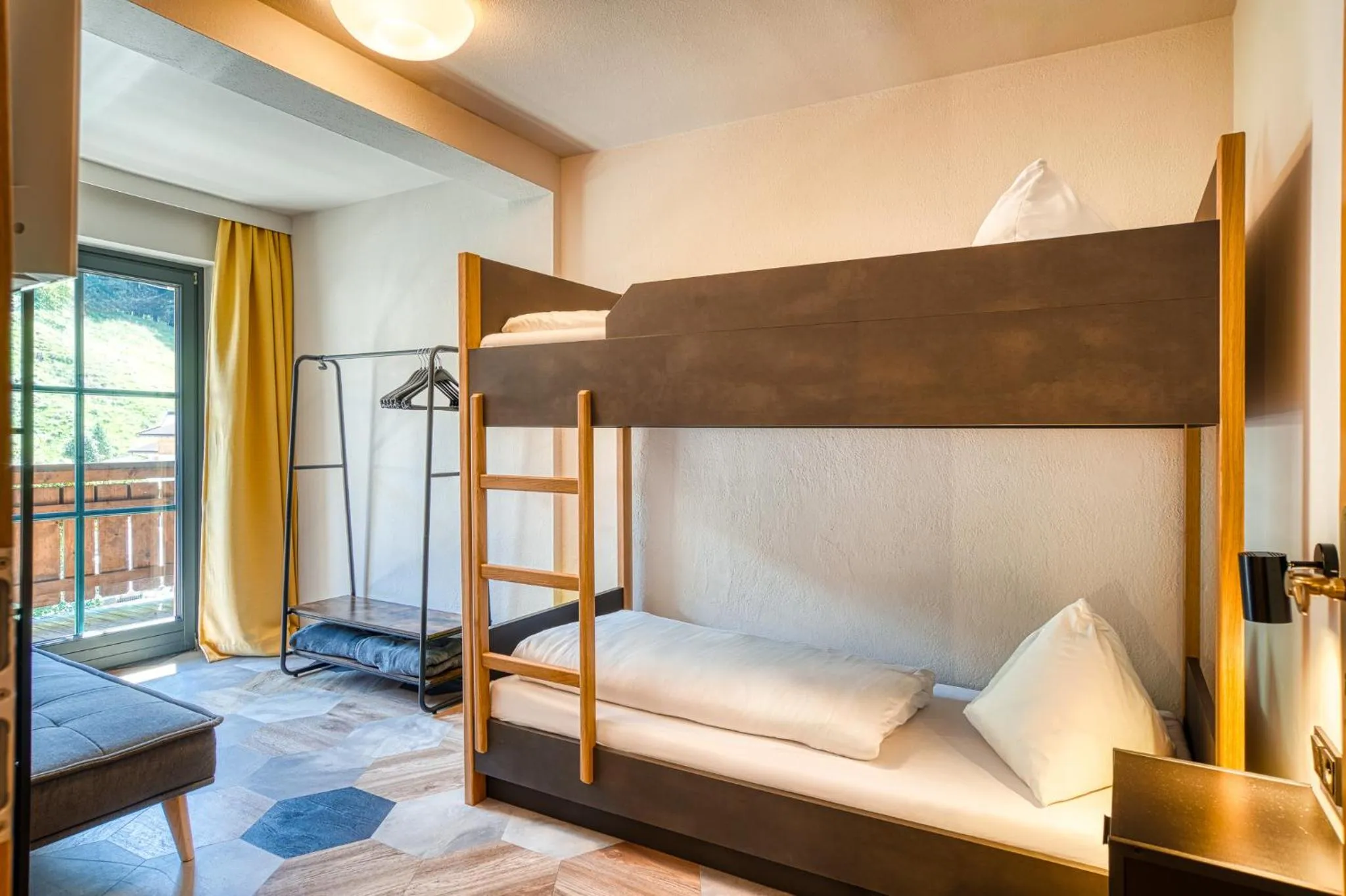 bunk bed, Bed in Boutique House happYellow Saalbach
