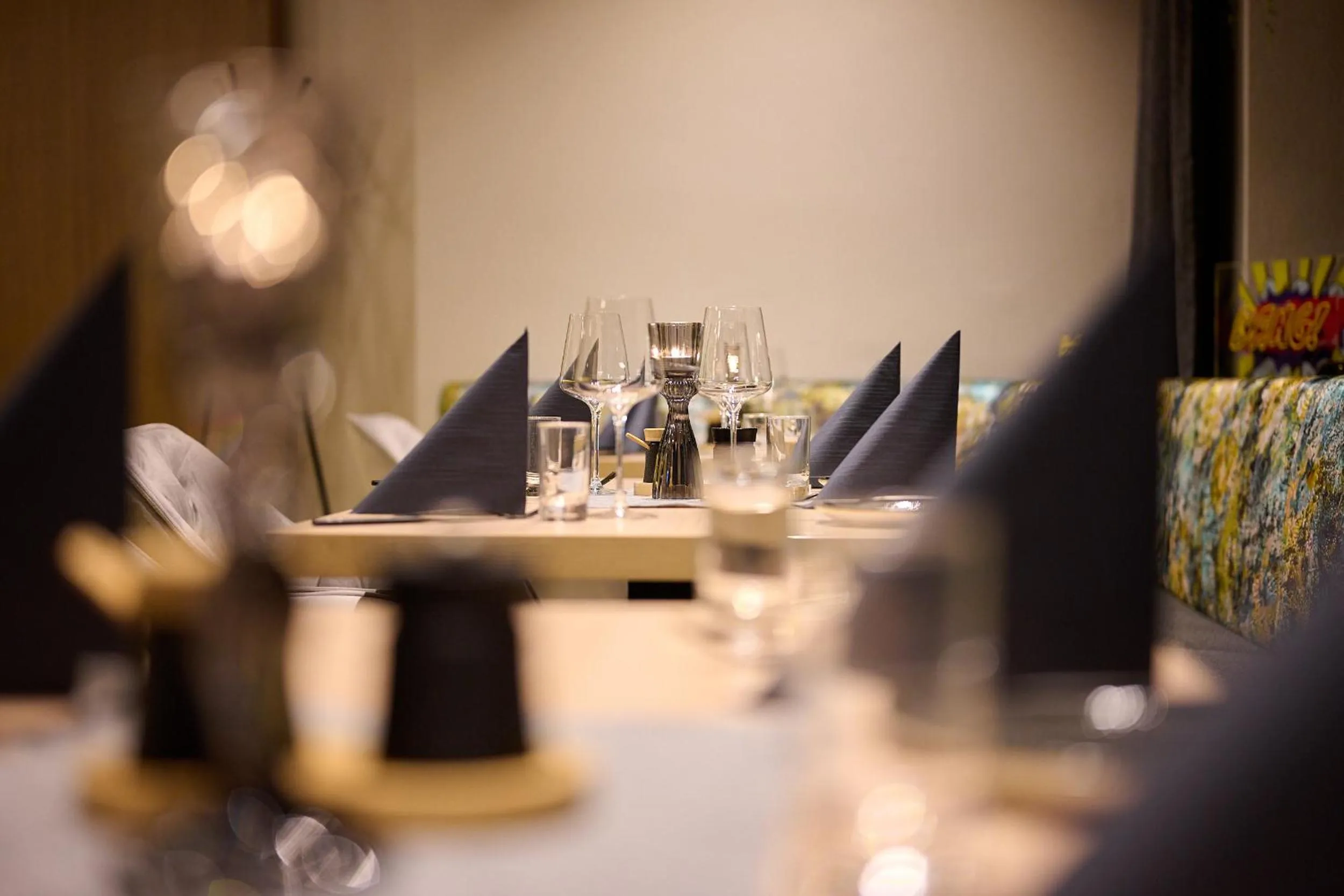 Restaurant/places to eat in Boutique House happYellow Saalbach