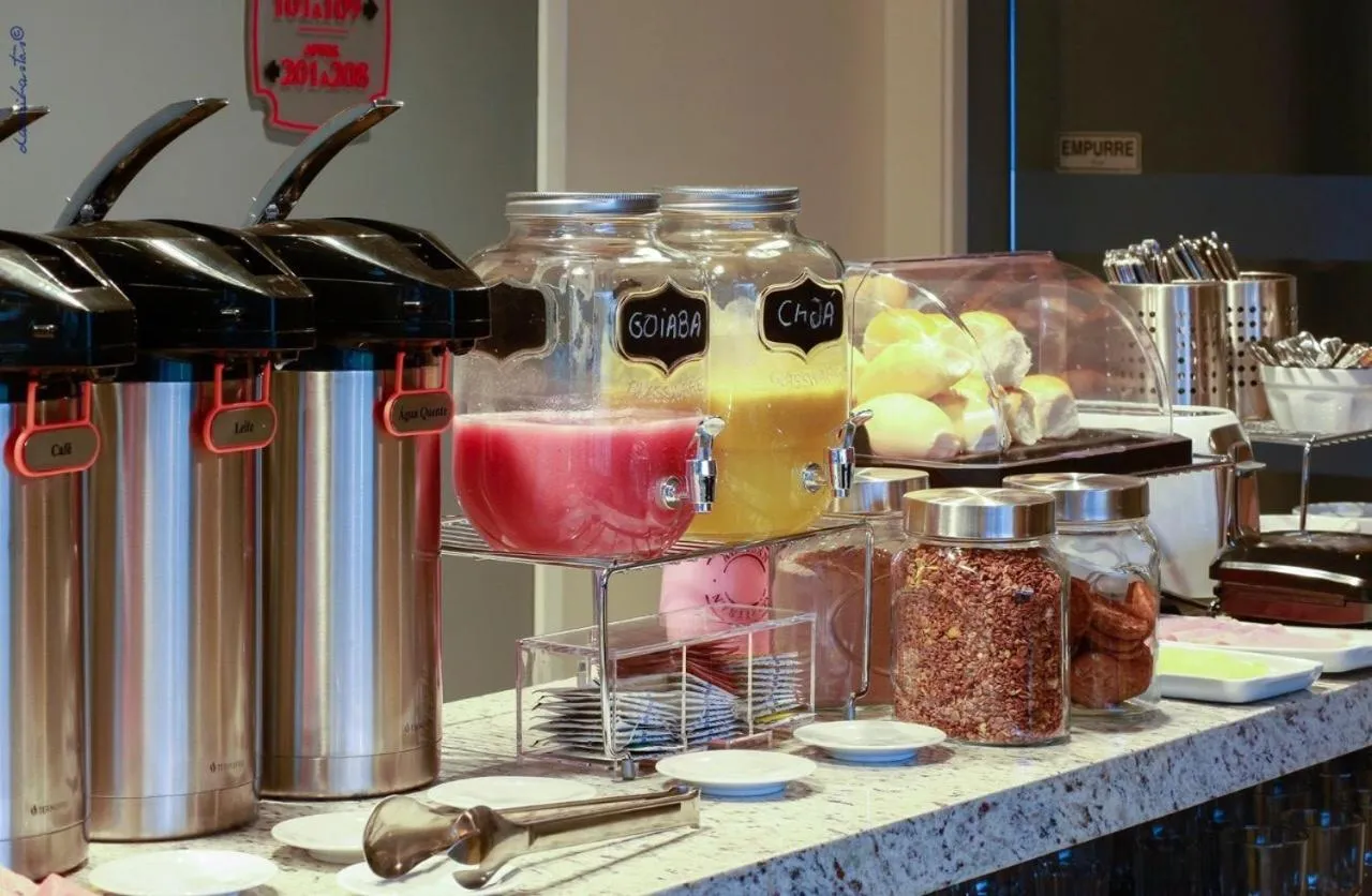 Restaurant/places to eat in Portofino Hotel Prime