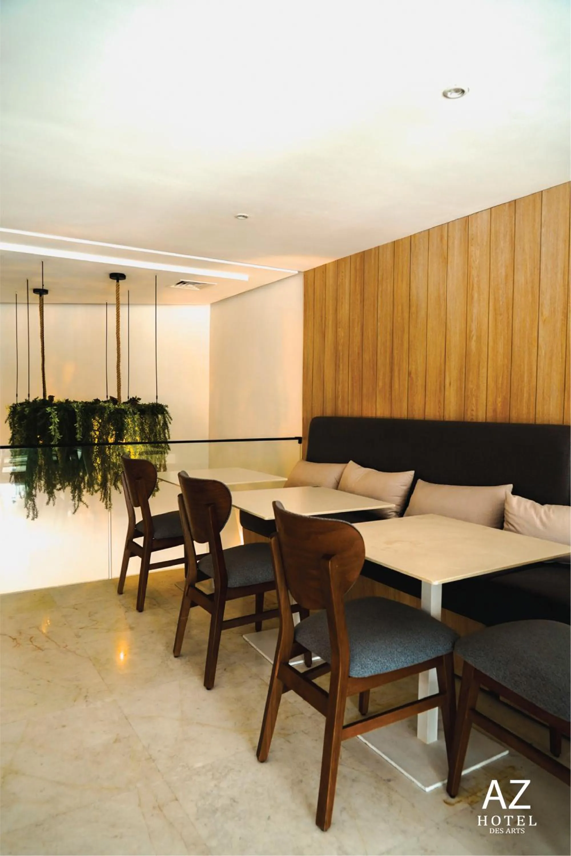 AZ hôtel des arts