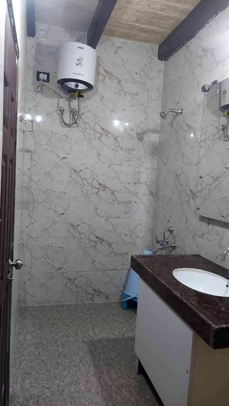 Bathroom in Mudra beach villa Gokarna