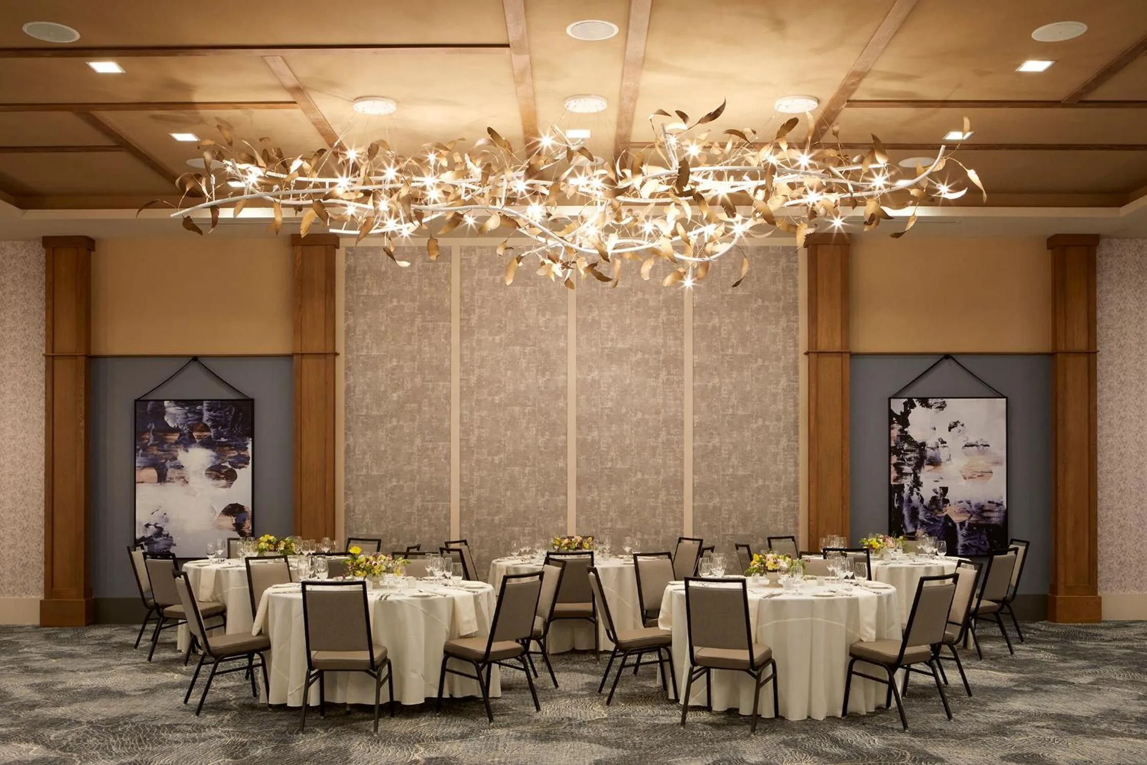 wedding in Hotel Brookmere & Arbor Spa