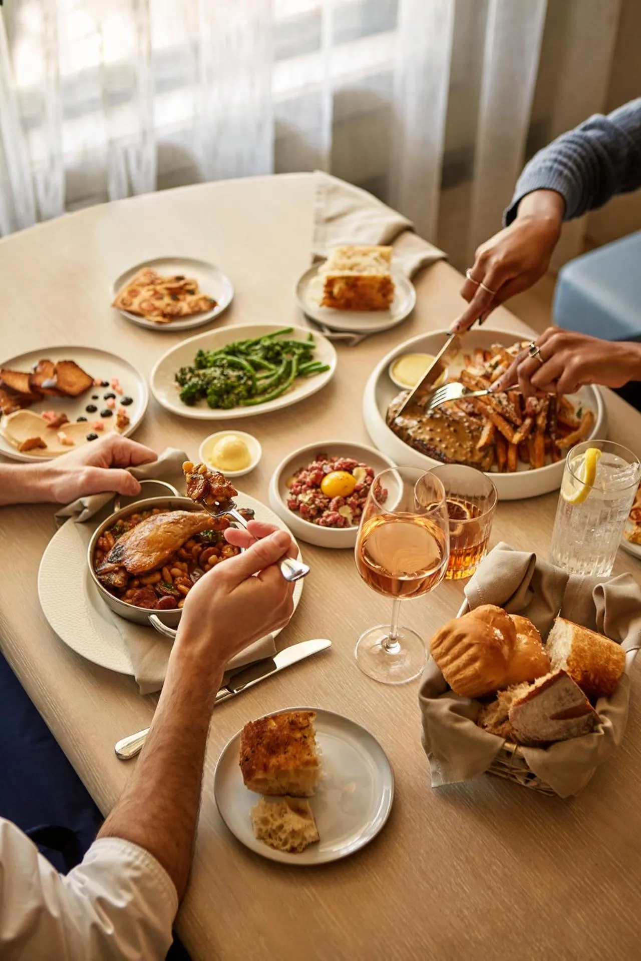 Dining area in Hotel Brookmere & Arbor Spa