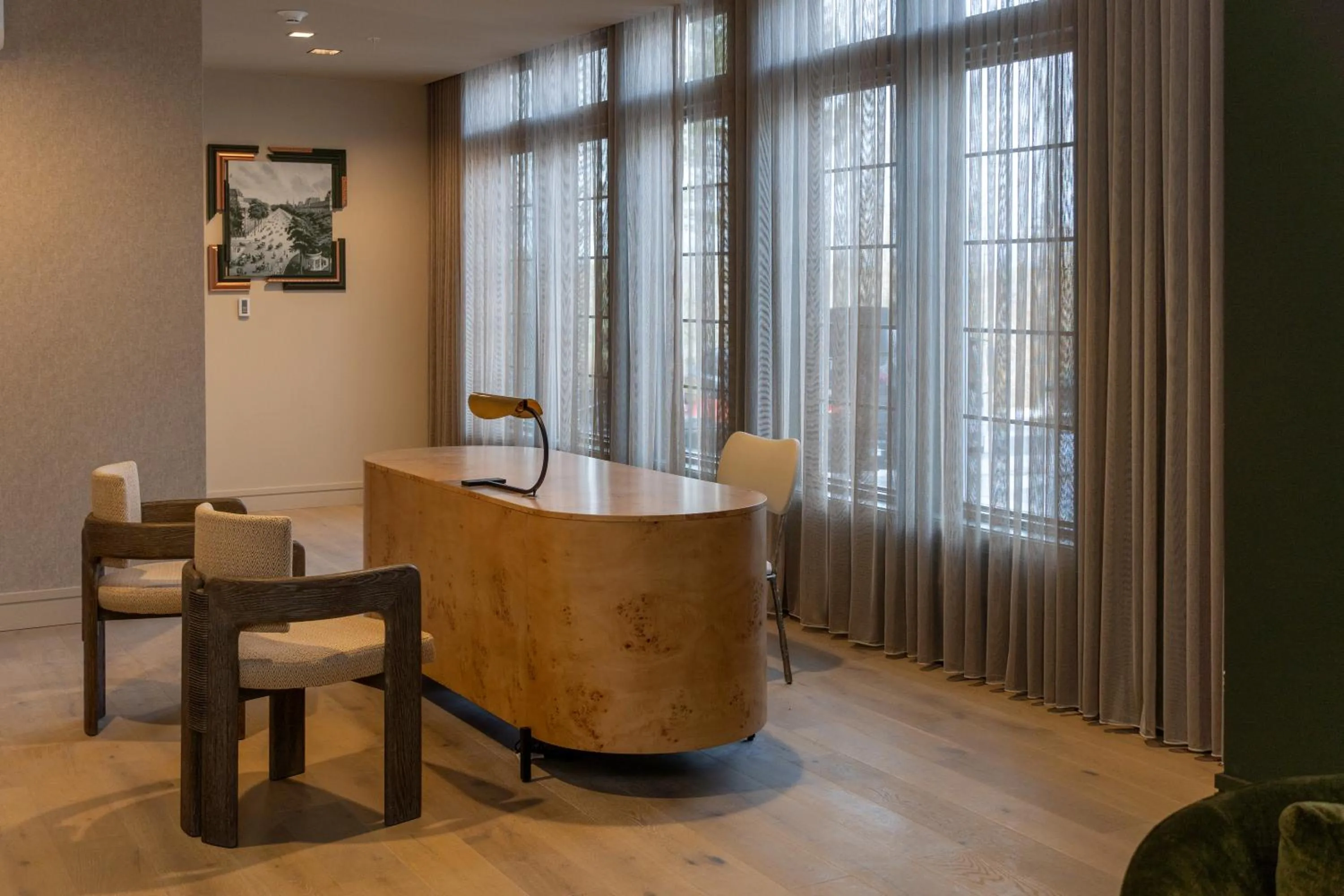 concierge in Hotel Brookmere & Arbor Spa