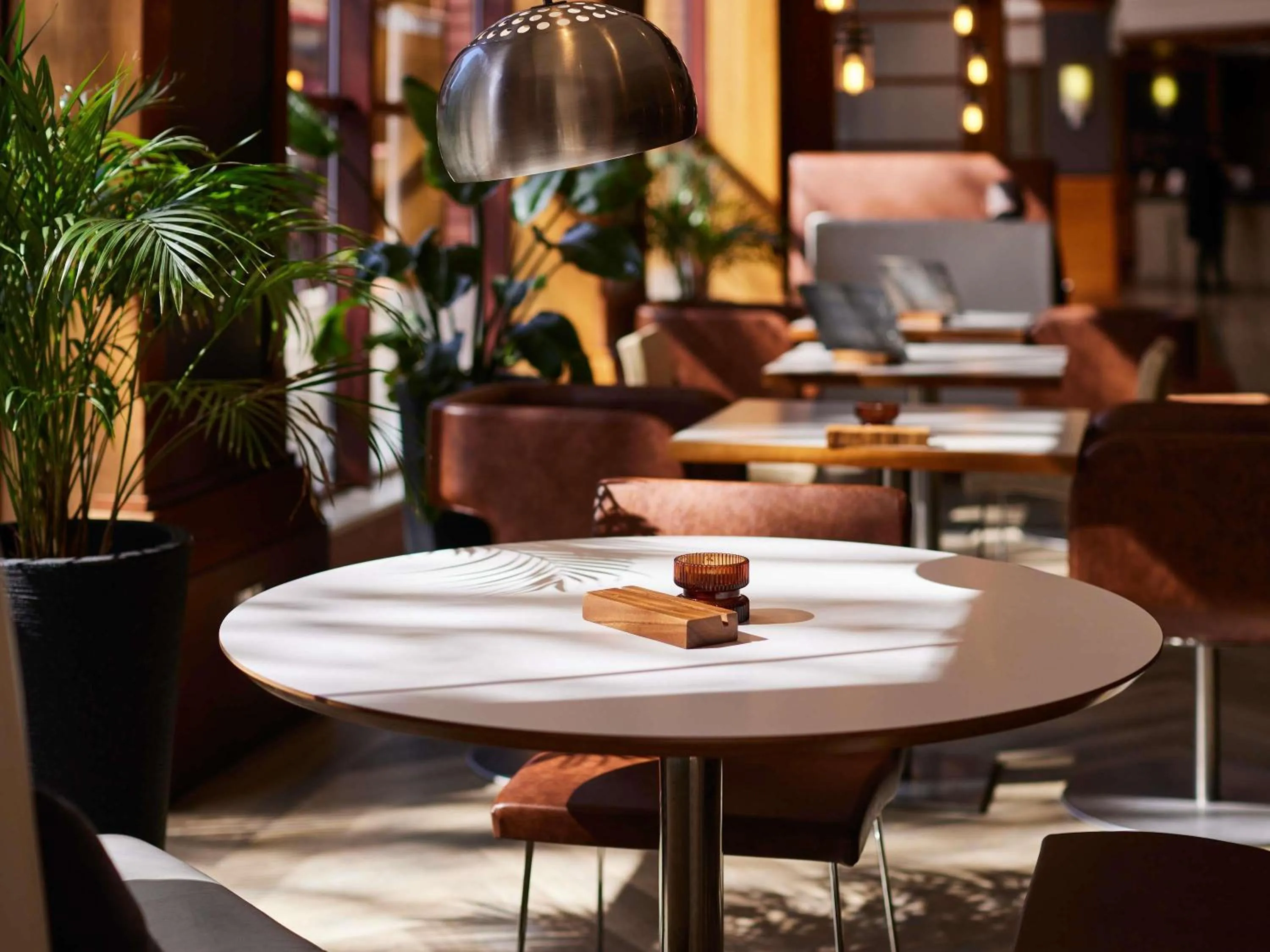 Lounge or bar in Novotel Bristol Centre