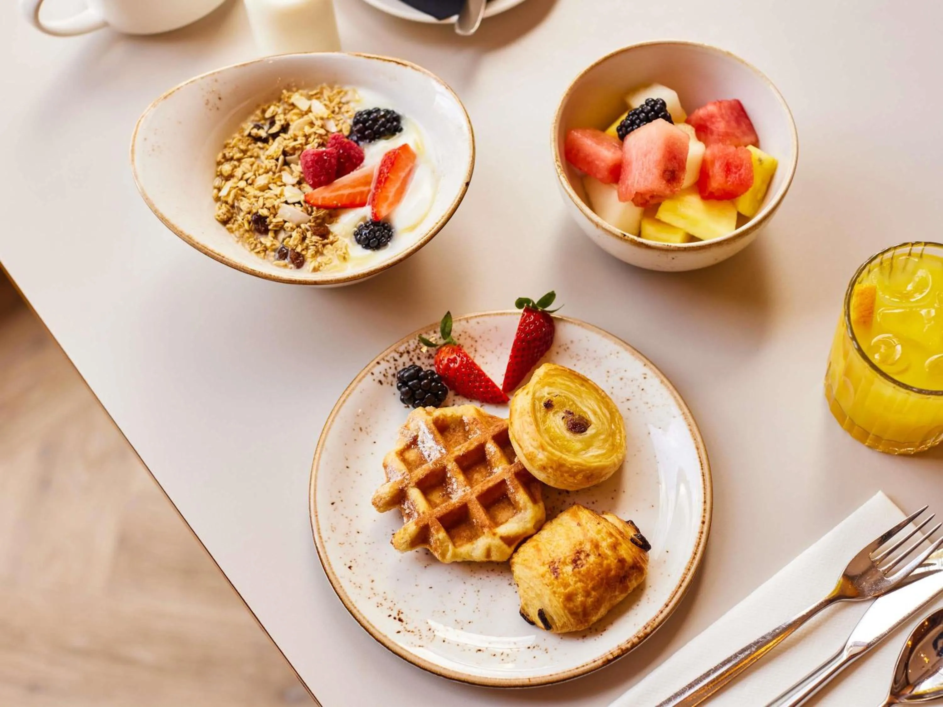 Restaurant/places to eat in Novotel Bristol Centre