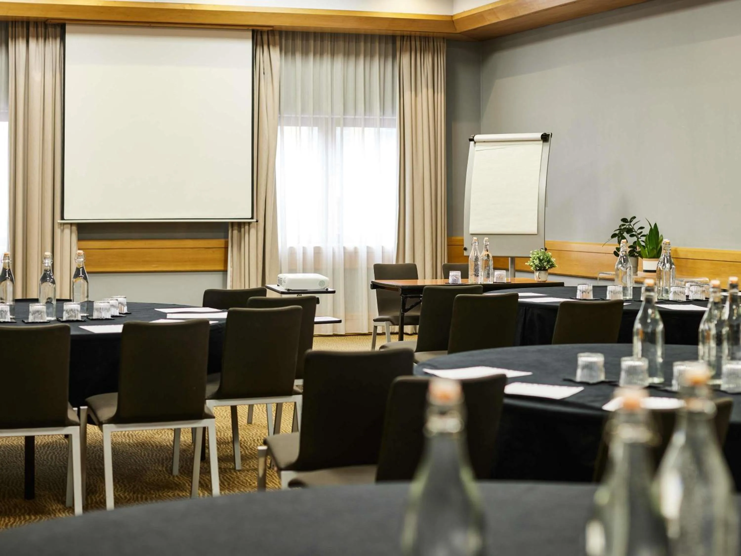 Meeting/conference room in Novotel Bristol Centre