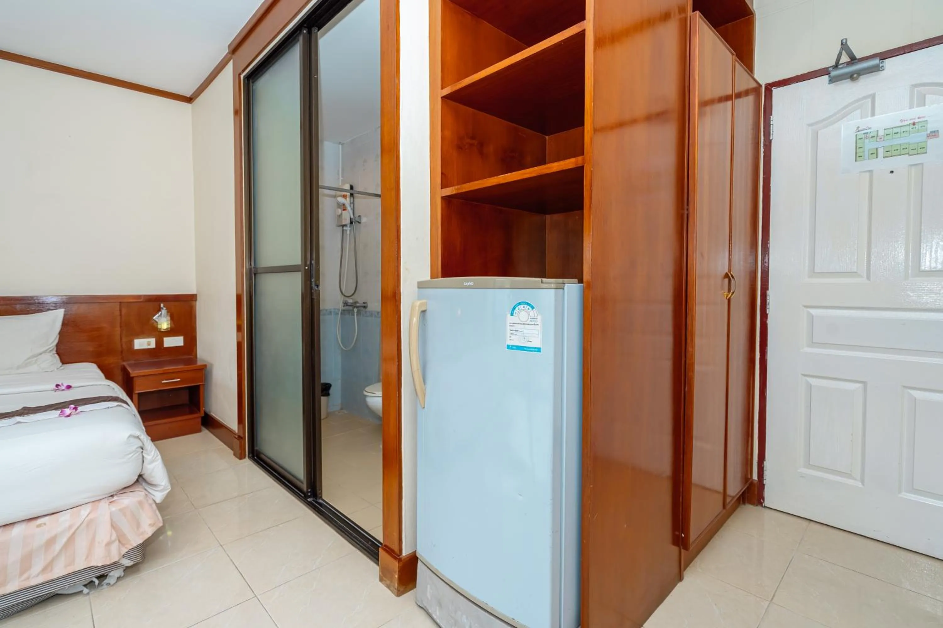 Bed in Outdoor Inn Kata Hotel