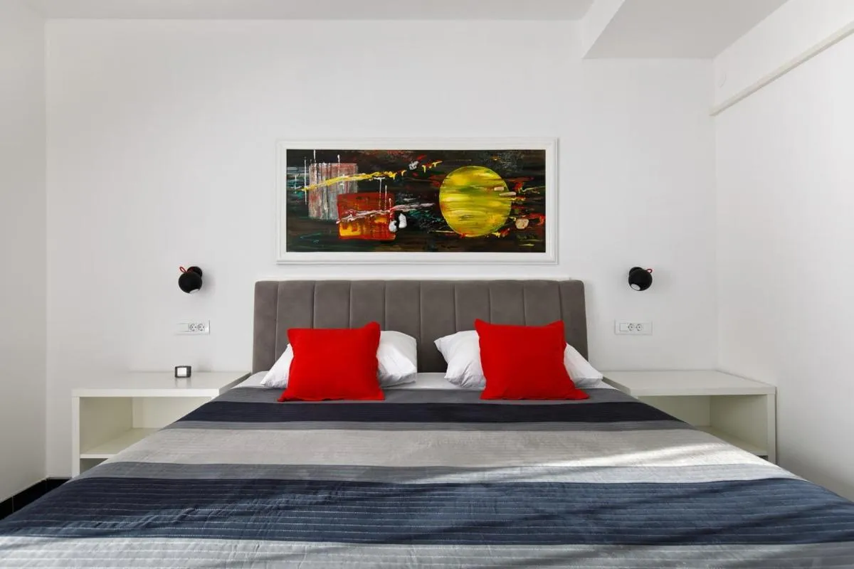 Bedroom in Ark Beach Apartments