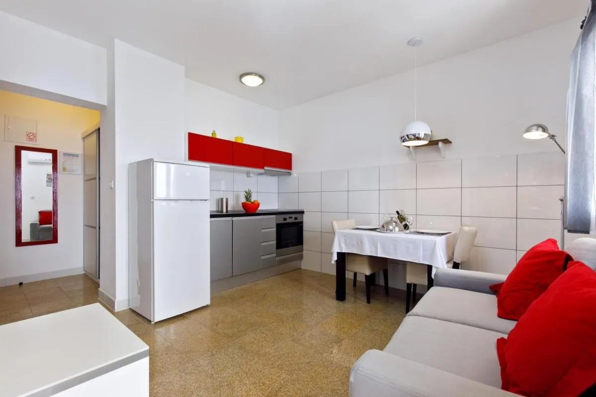 Living room in Ark Beach Apartments